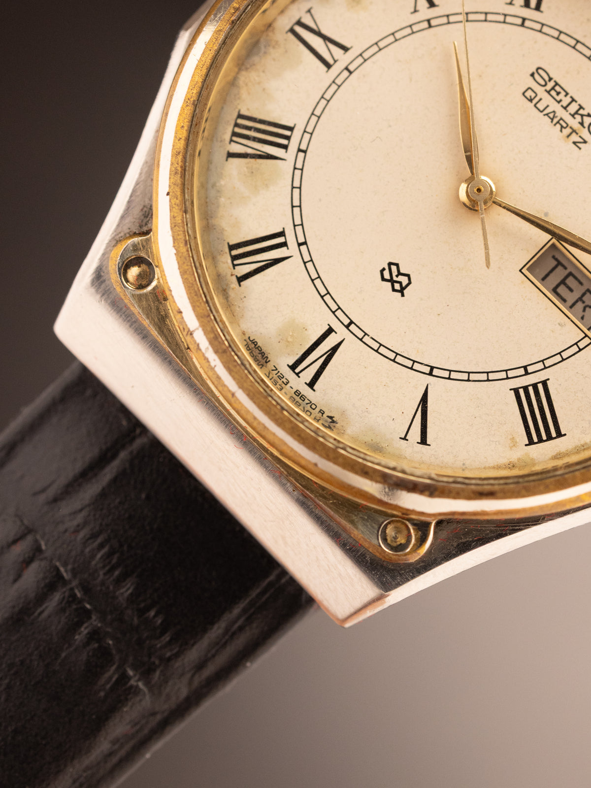 Seiko SQ 150370 (Ref. 7123-8480) (35mm; Quartz)