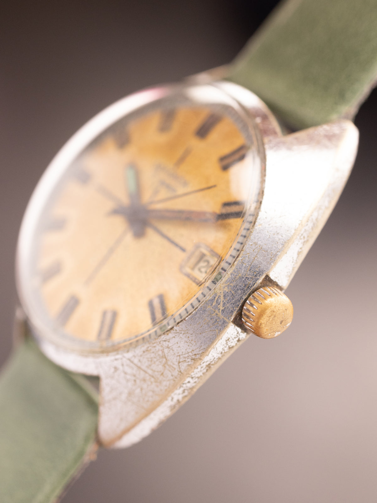 Sekonda Tonneau 17 Jewels Green Hands (Ref. Unknown) (36mm; Manual)