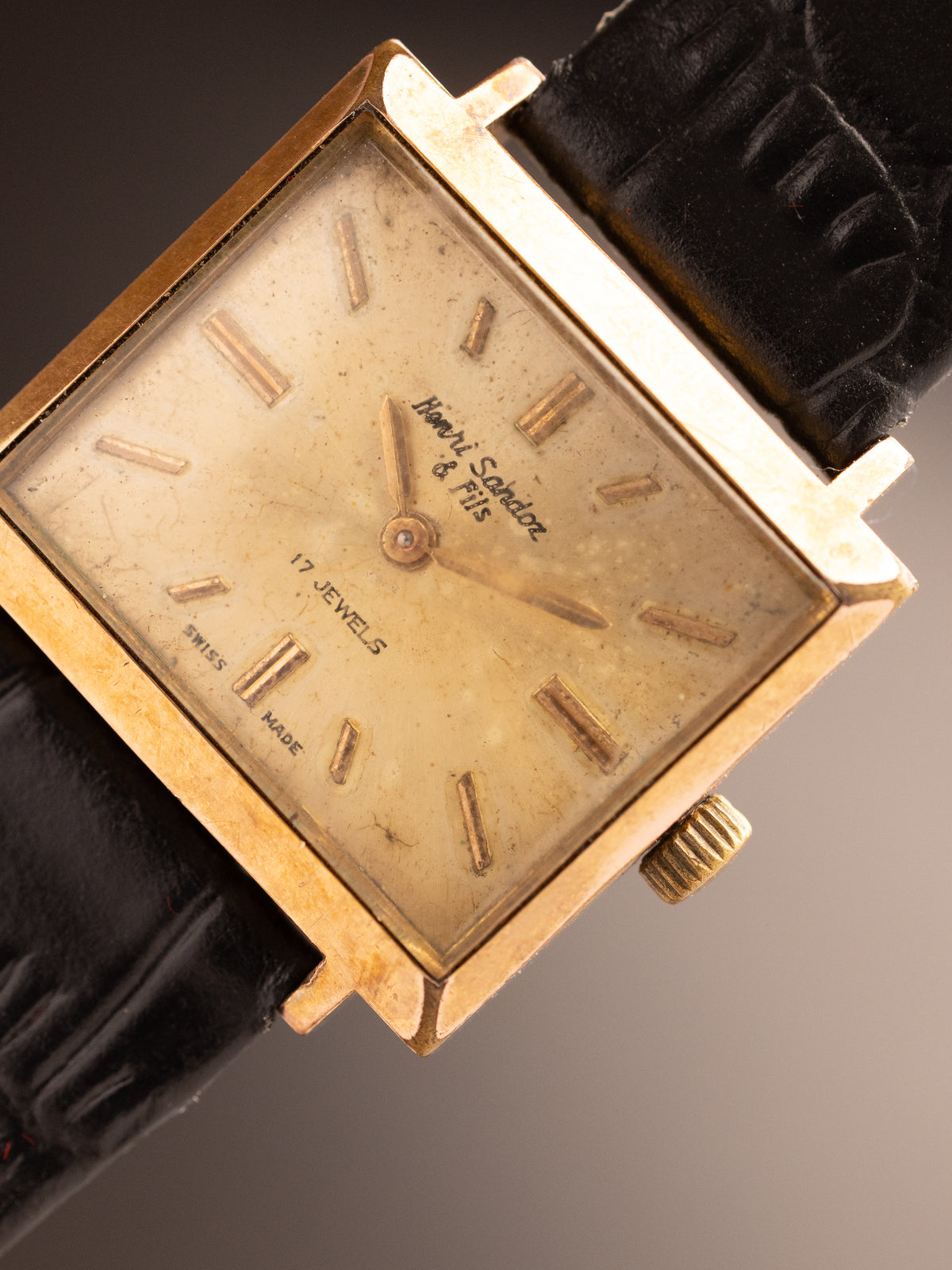 Henri Sandoz & Fils 17 Jewels Gold (Ref. 462X-31) (25mm; Manual)