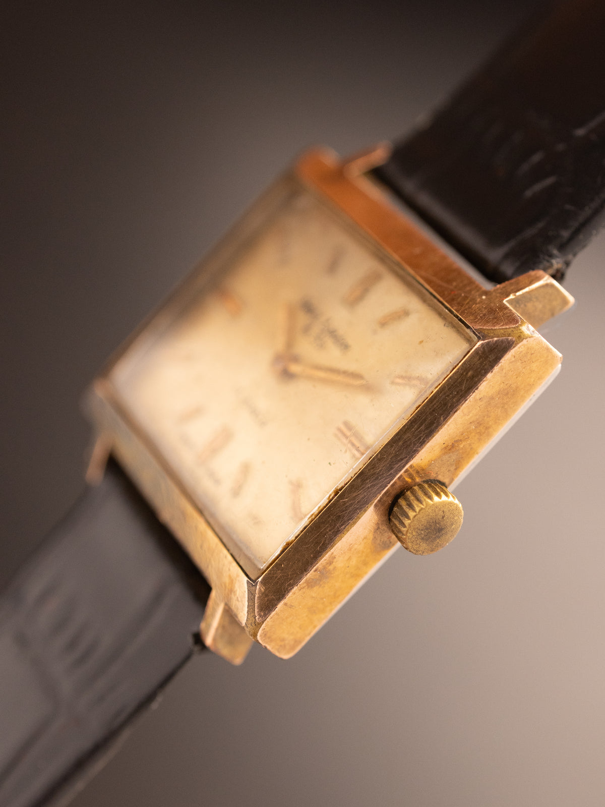 Henri Sandoz & Fils 17 Jewels Gold (Ref. 462X-31) (25mm; Manual)