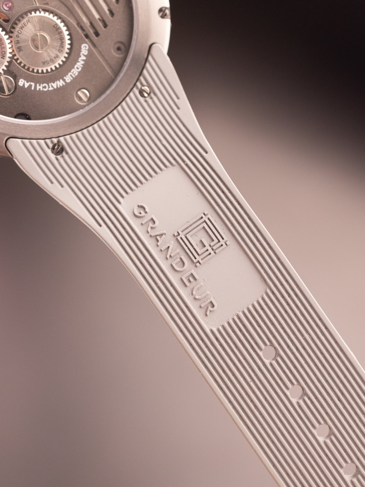 Grandeur Tourbillon (Ref. 087/100) (42mm; Manual)