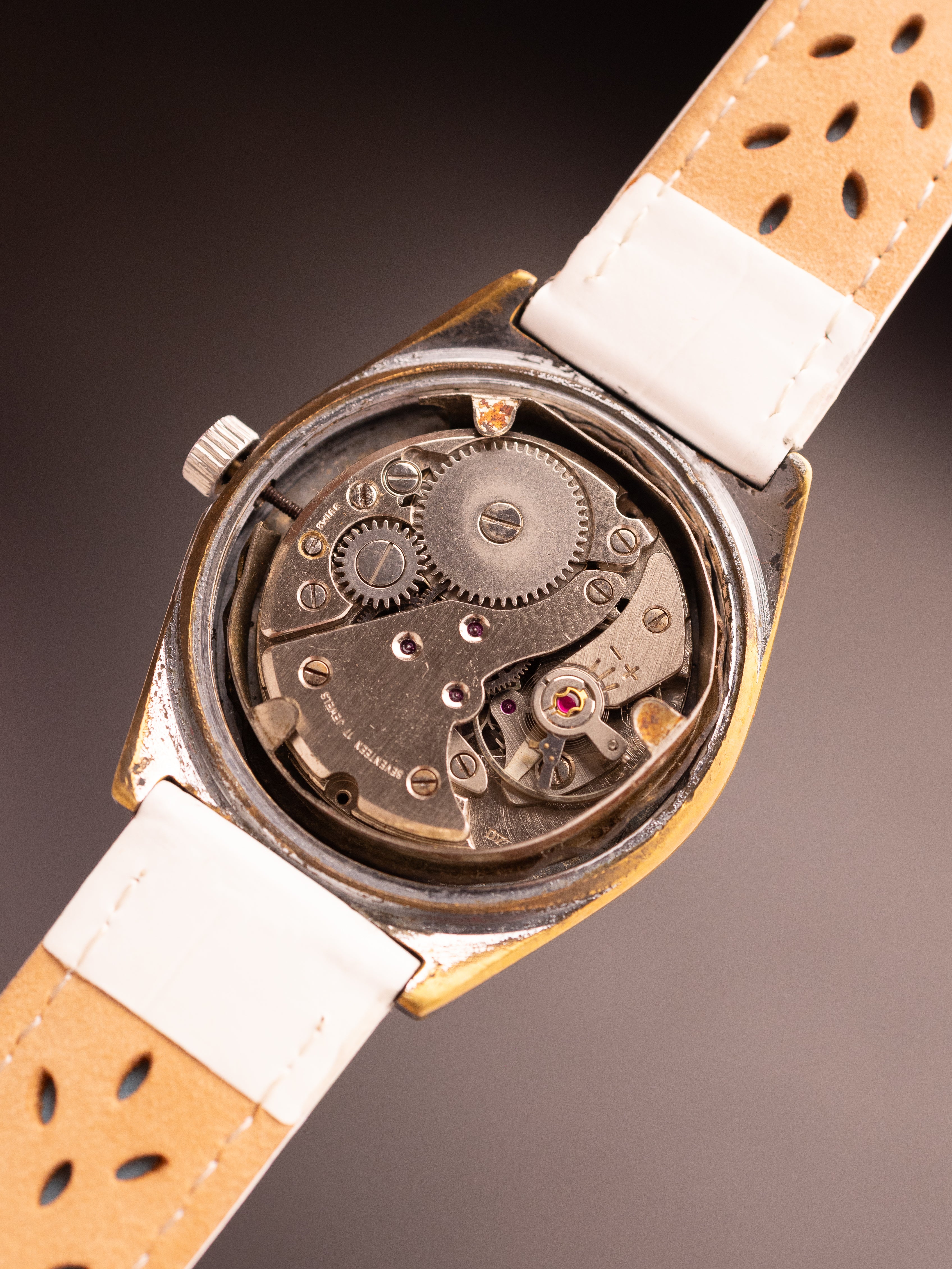 Bonus 17 Jewels Shockprotected (Ref. 7700) (35mm; Manual)