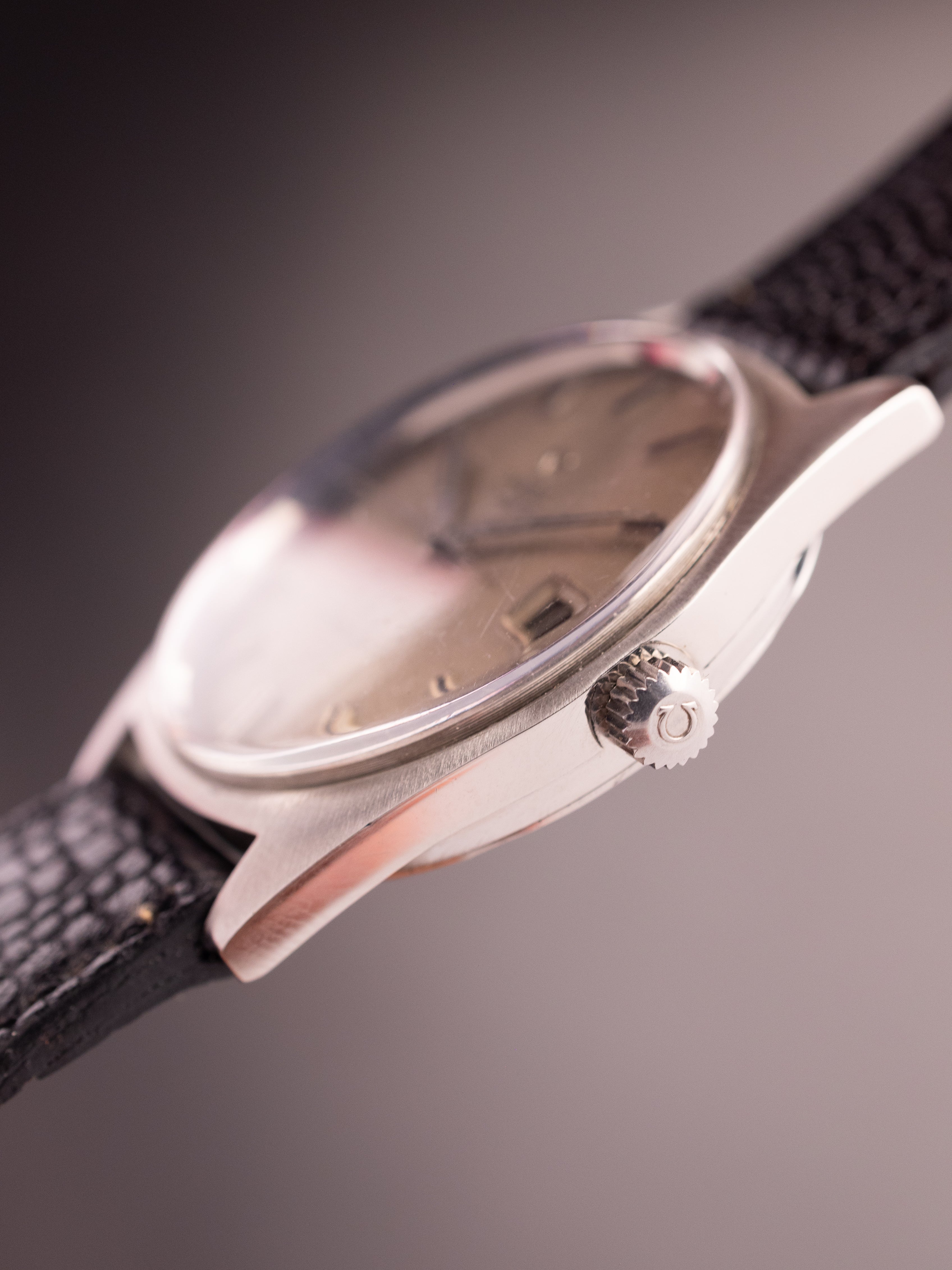 Omega Geneve (Ref. Unknown) (34mm; Automatic)