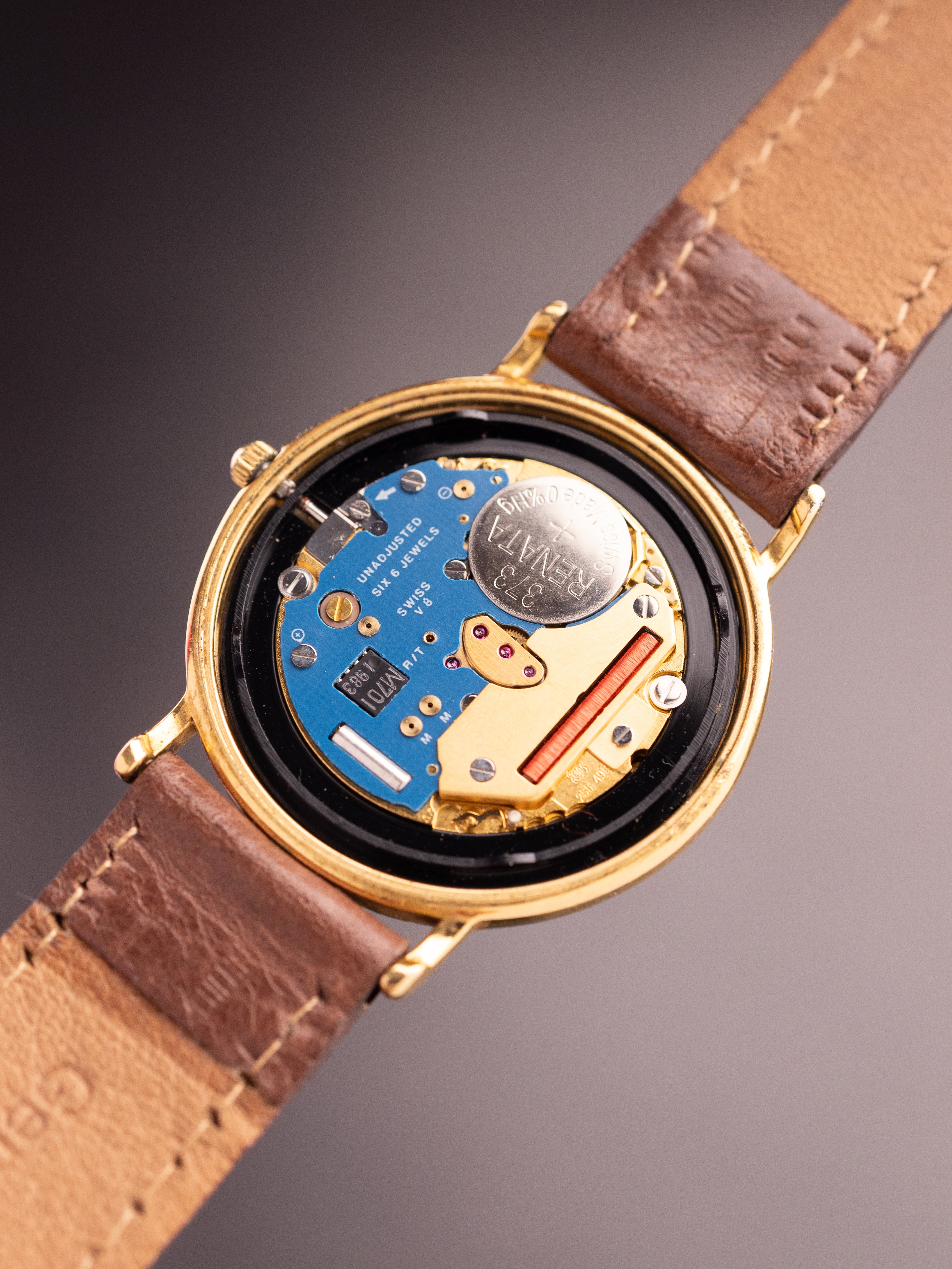 Movado (Ref. 87-06-885) (33mm; Quartz)