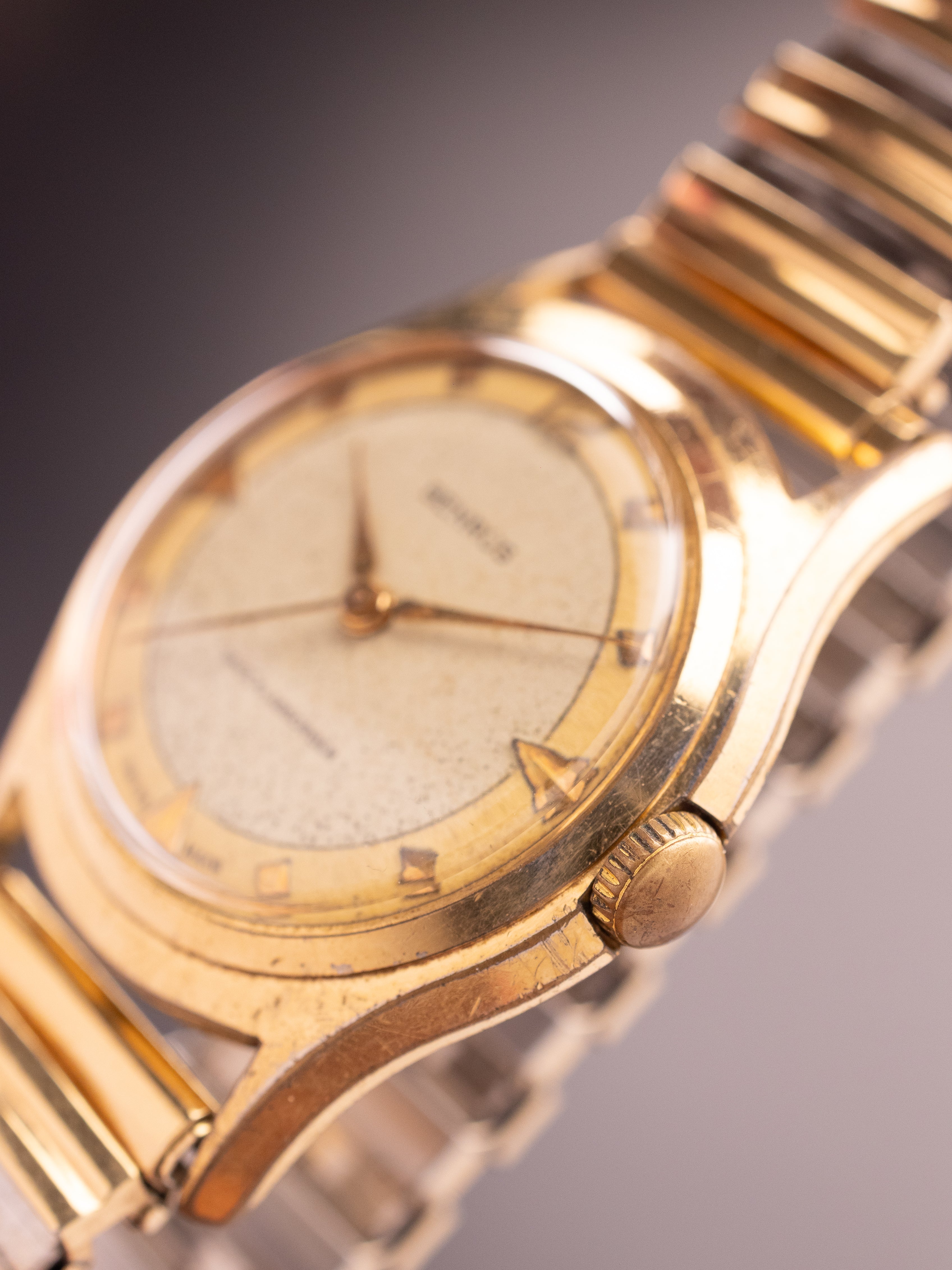 Benrus (Ref. DR 23) (33mm; Manual)