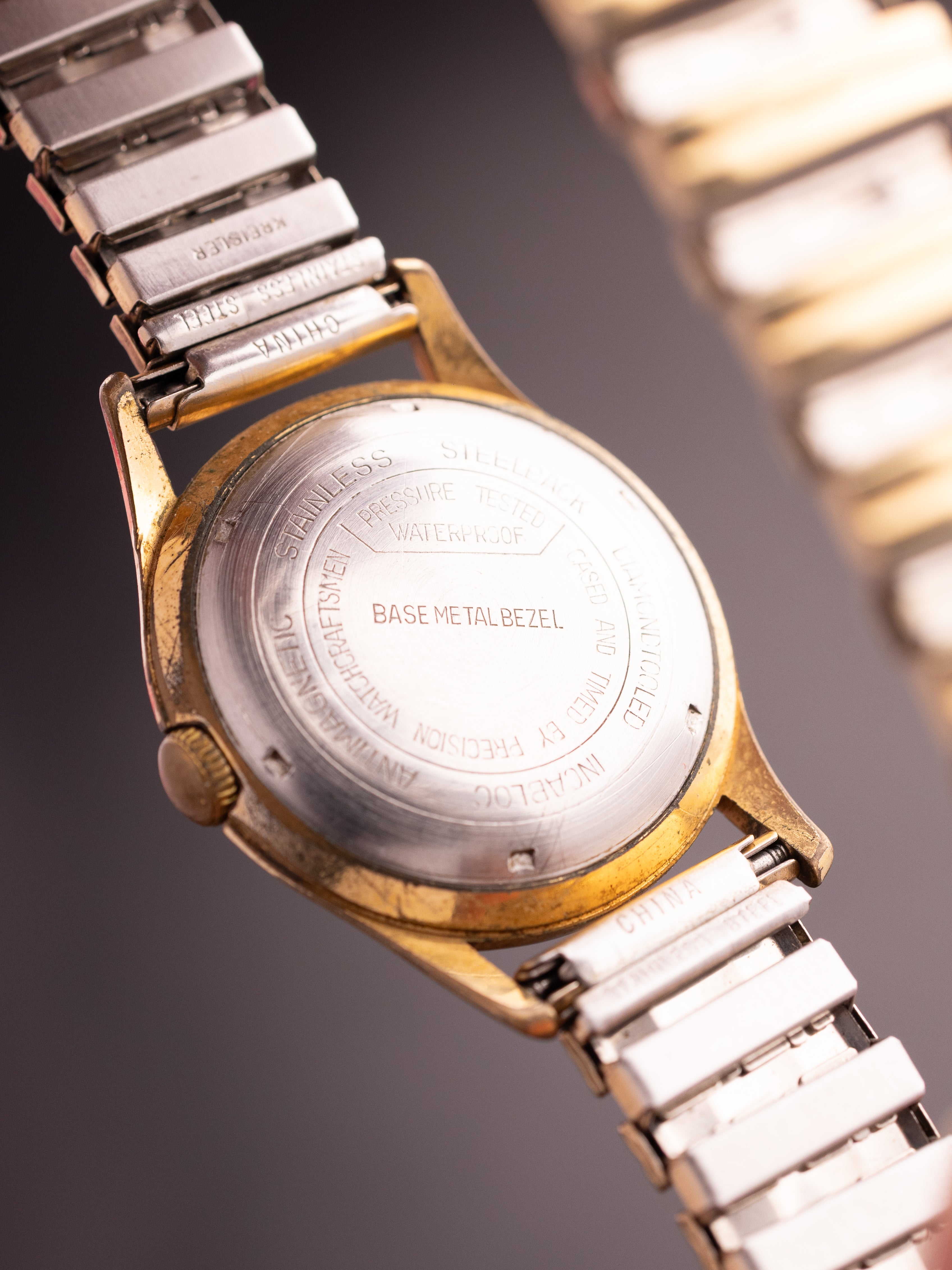 Benrus (Ref. DR 23) (33mm; Manual)