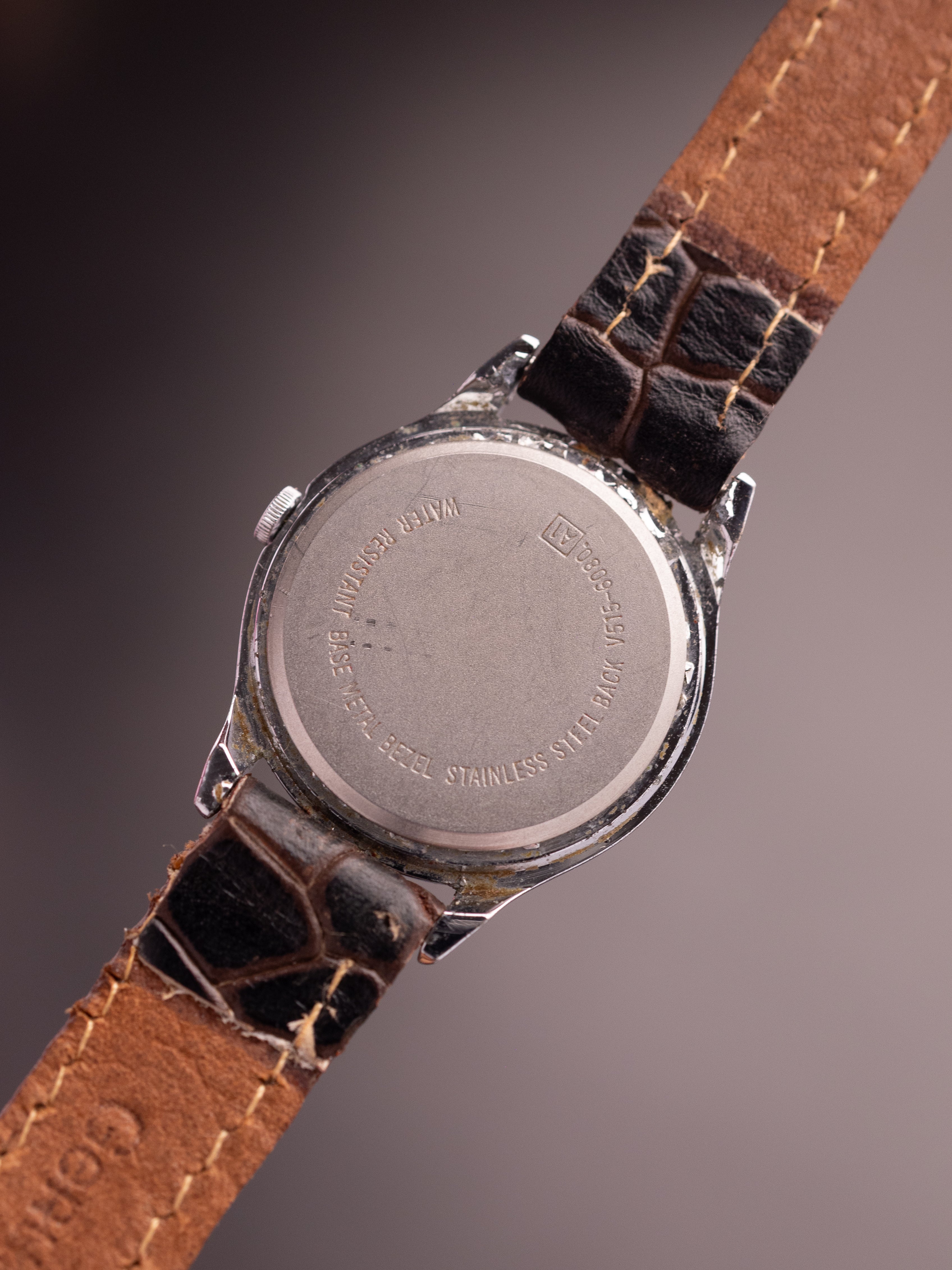 Seiko Mickey Mouse (Ref. V515-6080 A1) (26mm; Quartz)