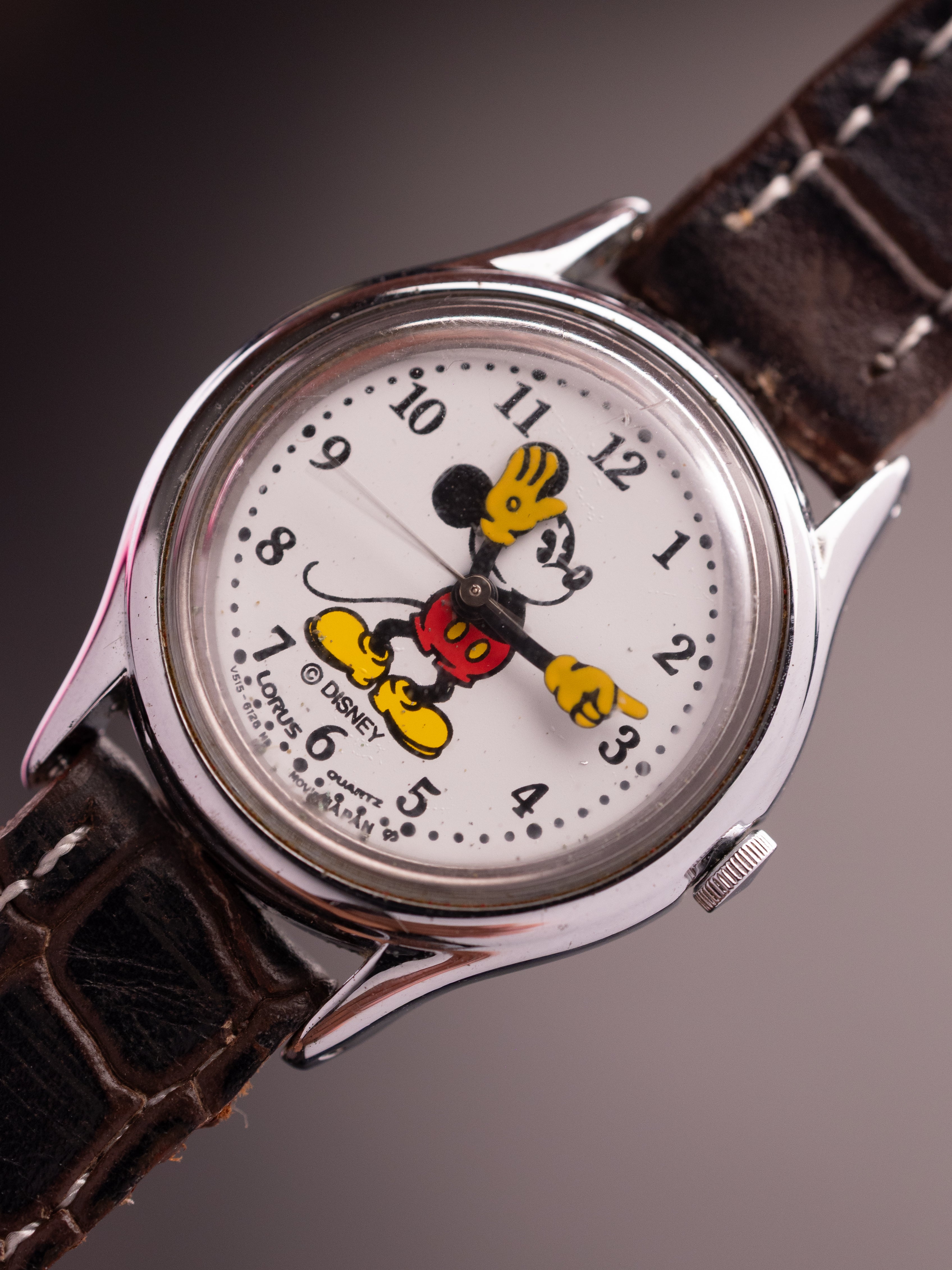 Seiko Mickey Mouse (Ref. V515-6080 A1) (26mm; Quartz)
