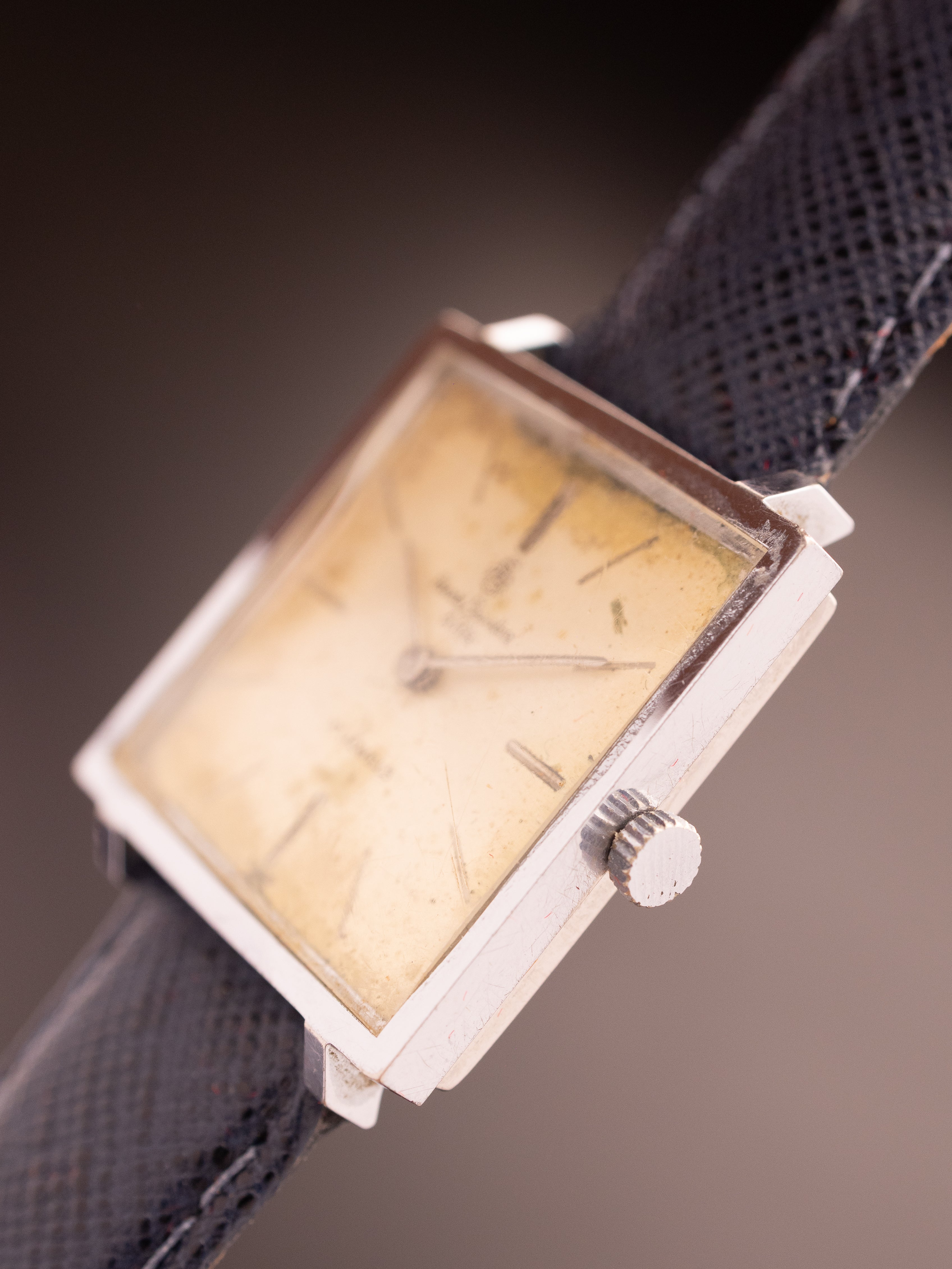 Henri Sandoz & Fils (Ref. 481X-82) (28mm; Manual)