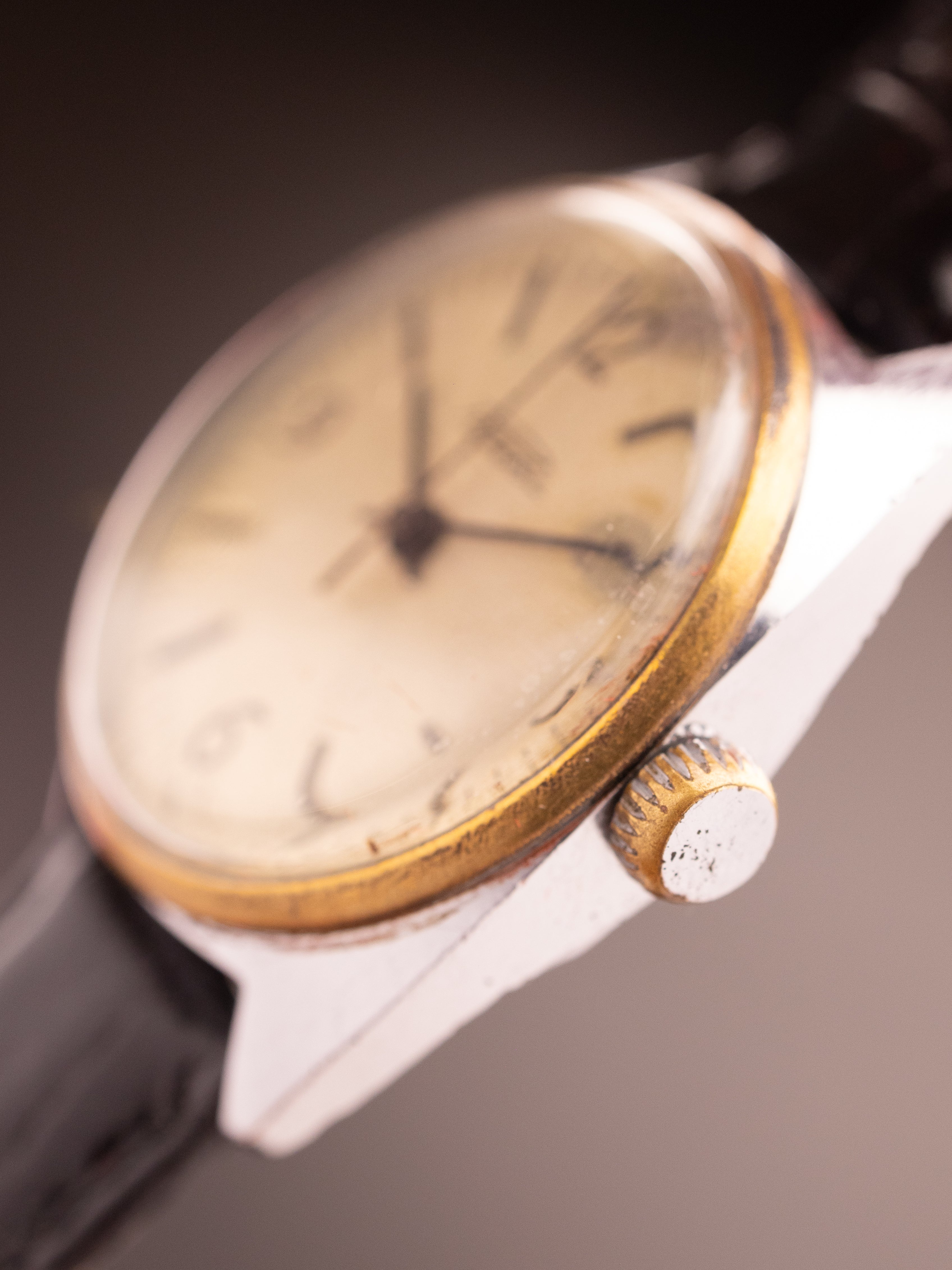 Raketa Case (Ref. 040557) (33mm; Manual)