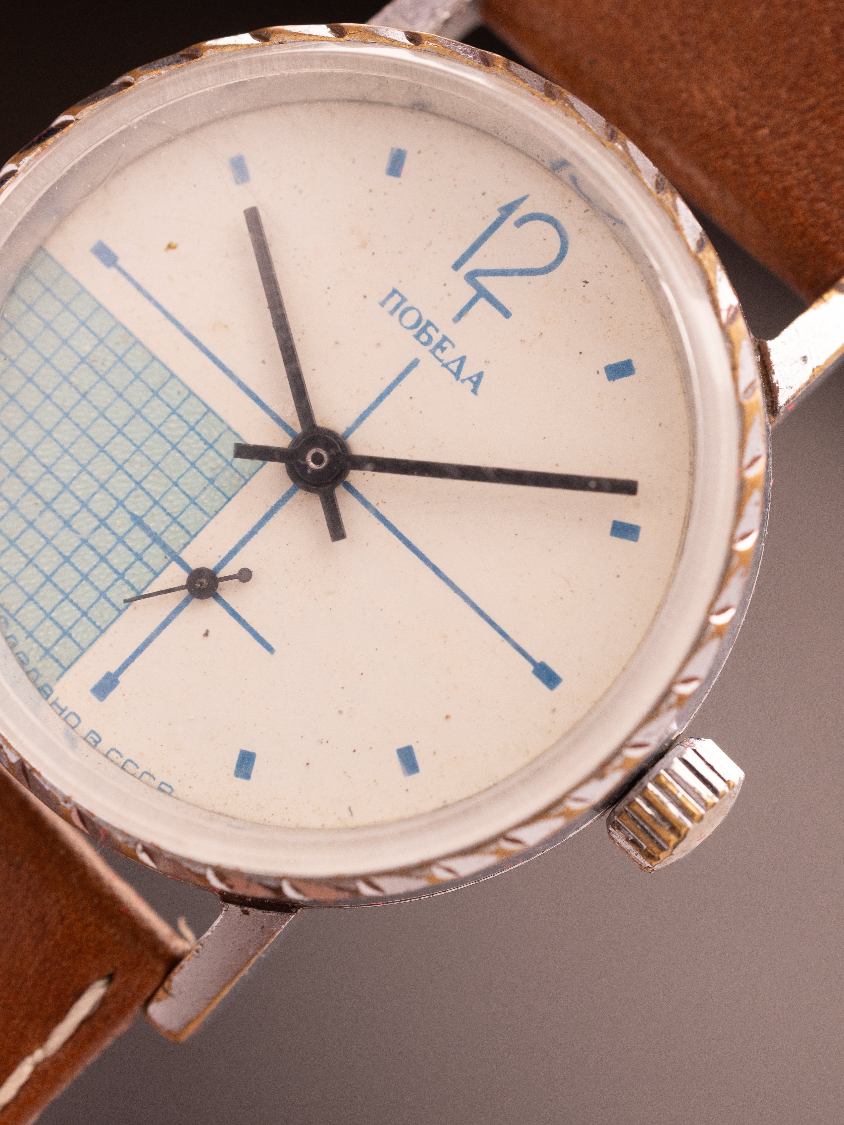 Poebeda Victory Subsecond (Ref. 666) (33mm; Manual)