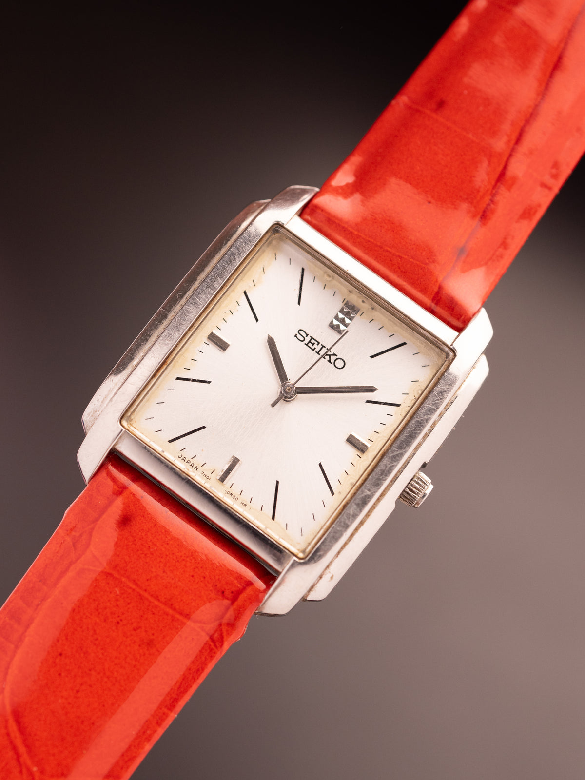 Seiko JDM 559576 (Ref. 7N01-0EB0 R2) (27mm; Quartz)