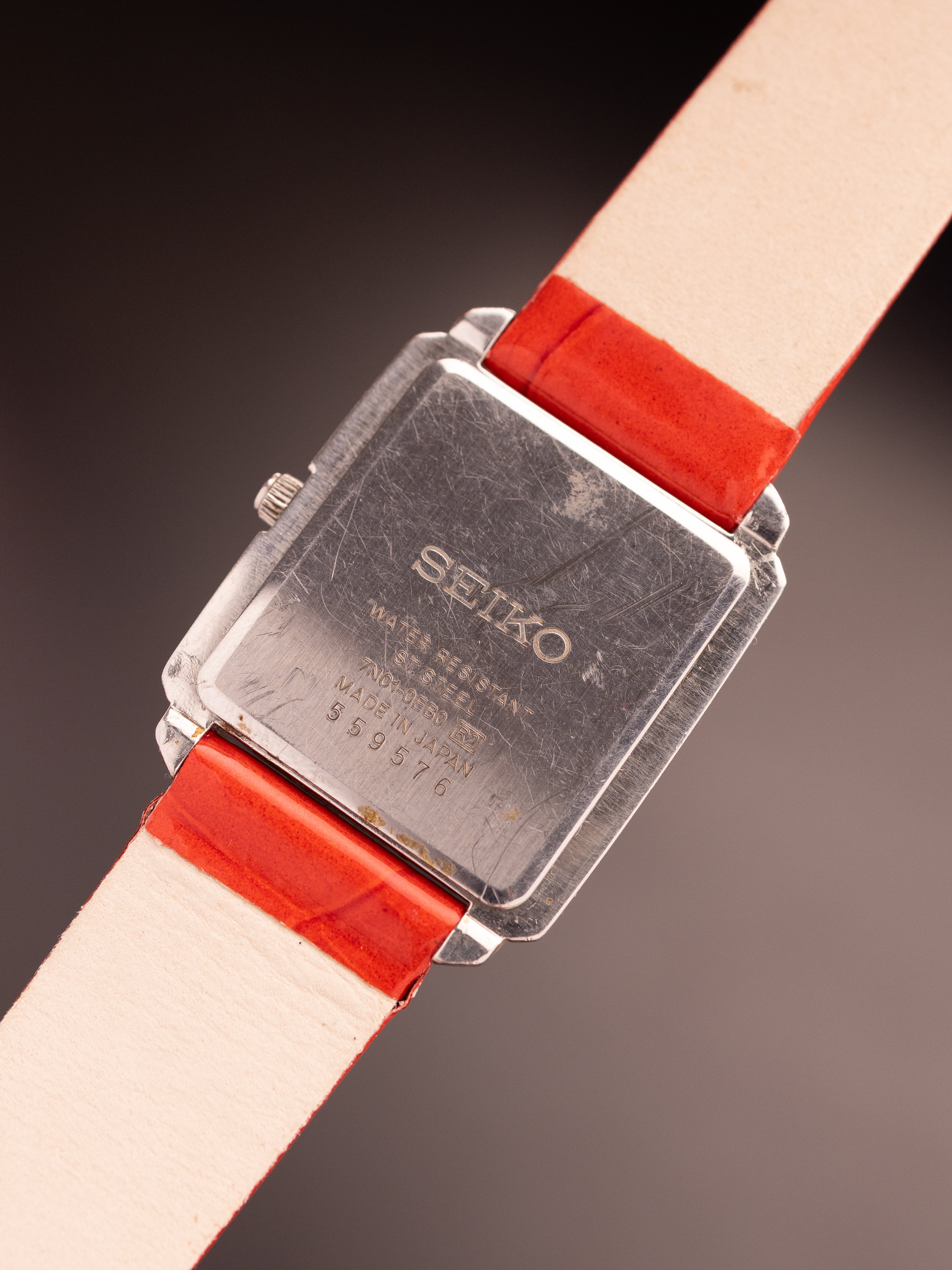 Seiko JDM 559576 (Ref. 7N01-0EB0 R2) (27mm; Quartz)