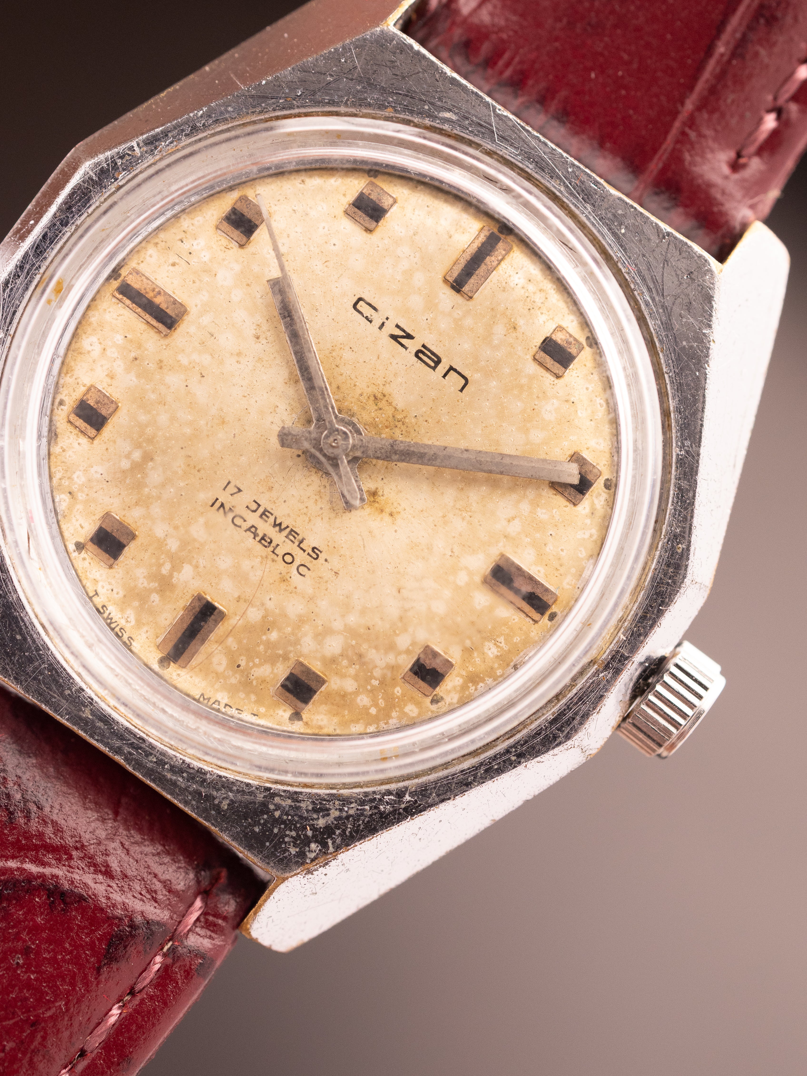Cizan 17 Jewels Incabloc (Ref. Unknown ) (34mm; Manual)