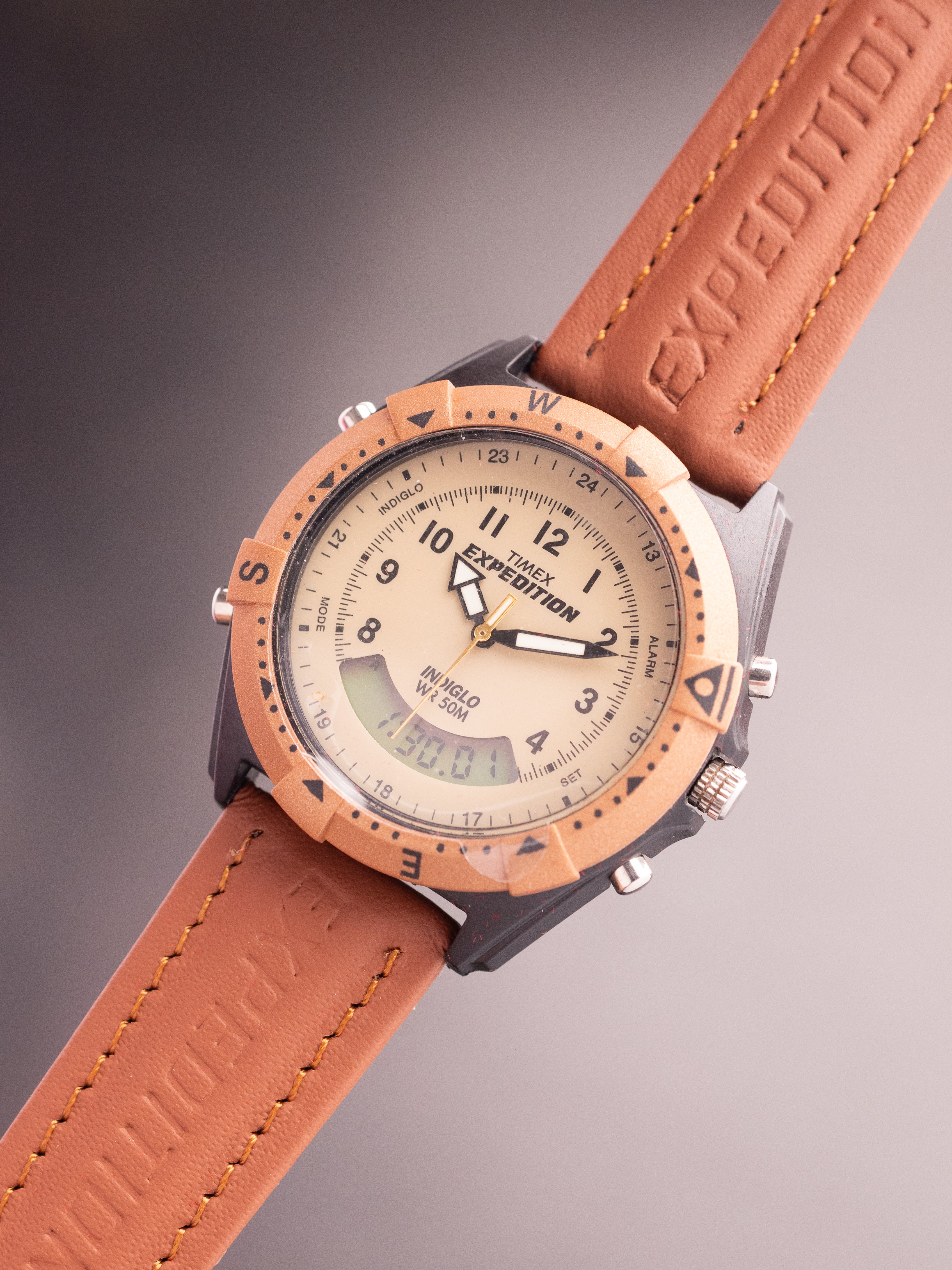 Timex Expedition Indiglo WR 50 M (Ref. MF13-Y-57) (40mm; Quartz)