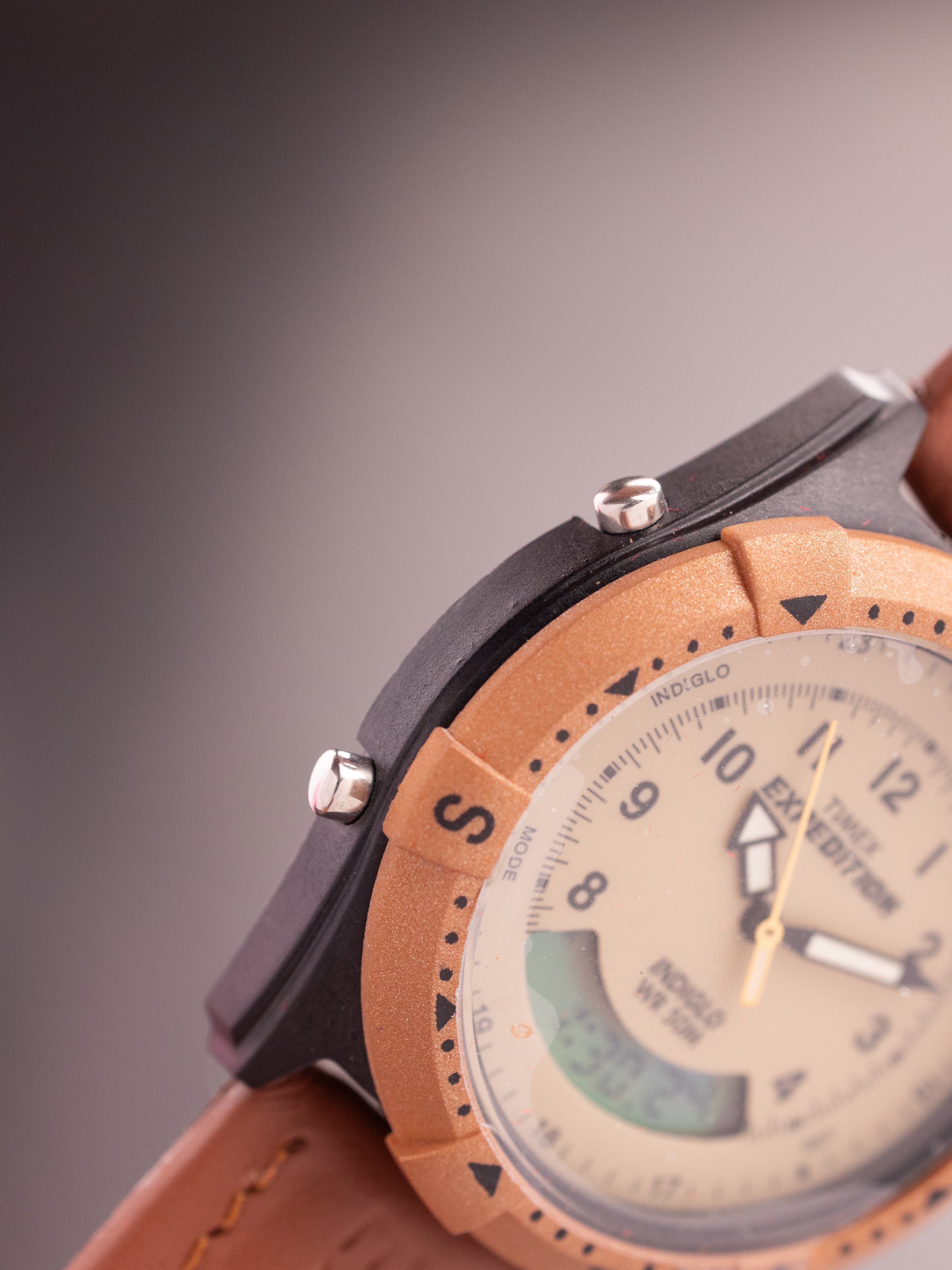 Timex Expedition Indiglo WR 50 M (Ref. MF13-Y-57) (40mm; Quartz)