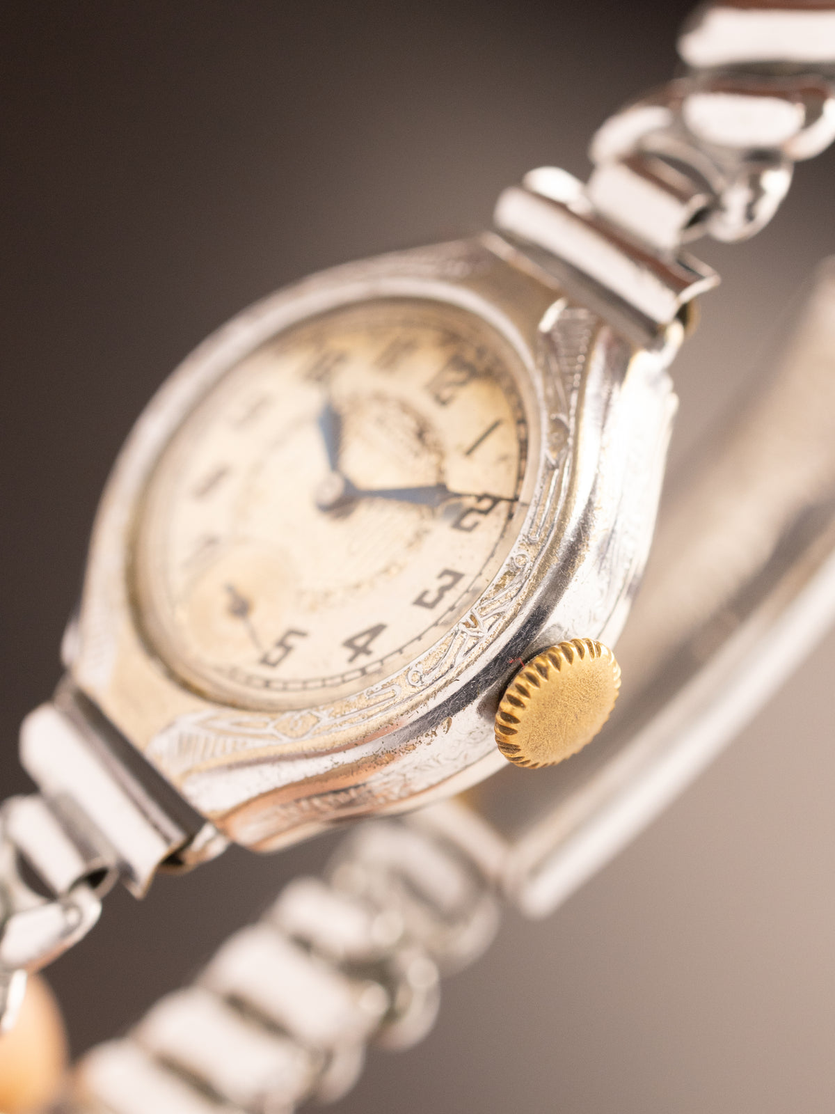 Bulova Vintage Art Deco Subsecond (Ref. Unknown) (25mm; Manual) (Very Rare)