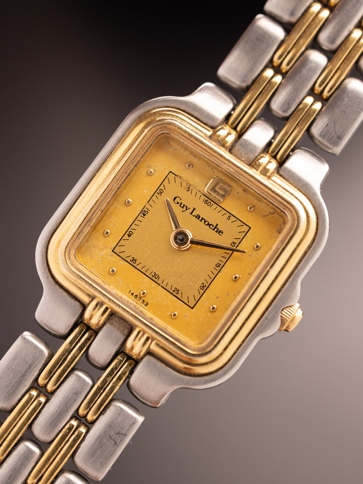 Guy Laroche Santos (Ref. 3810461) (22mm; Quartz)