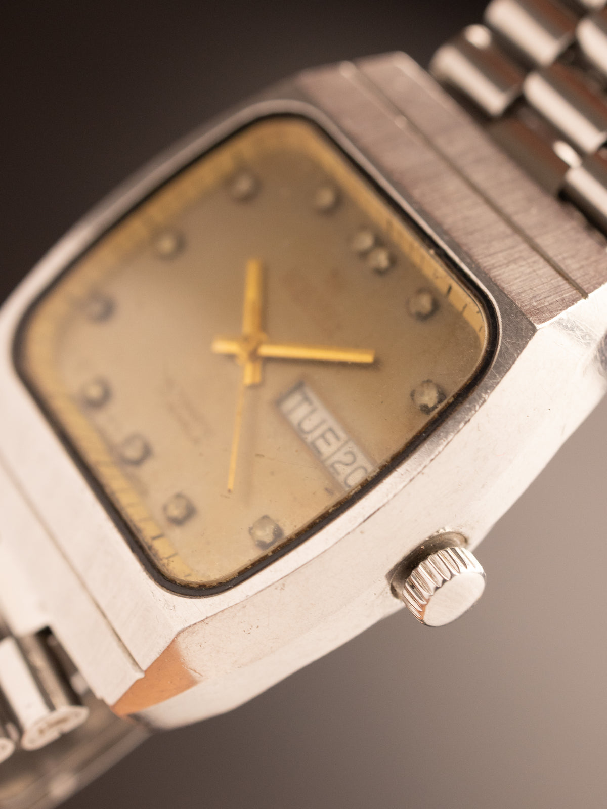Roamer 17 Jewels (Ref. 689-6000-41) (33mm; Automatic) (Rare)