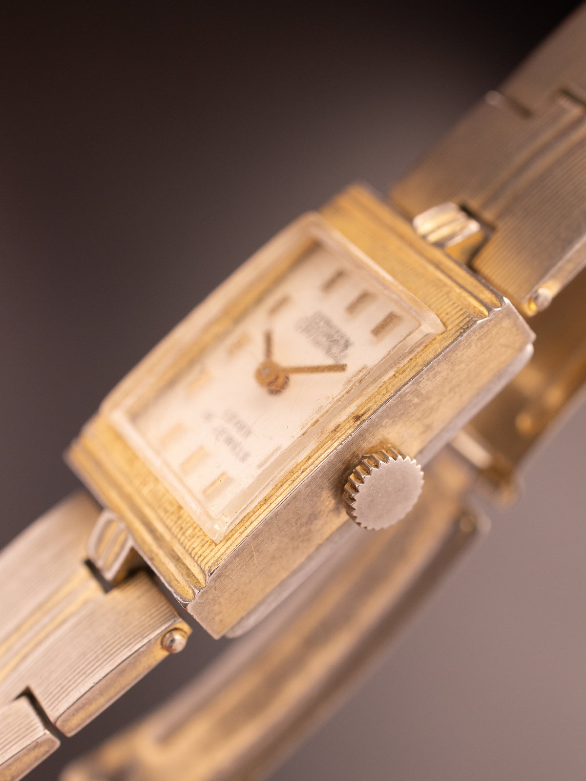 Citizen Original Gold 16 Jewels JDM 1112148 (Ref. 2030-201256 YA) (16mm; Manual) (Very Rare)