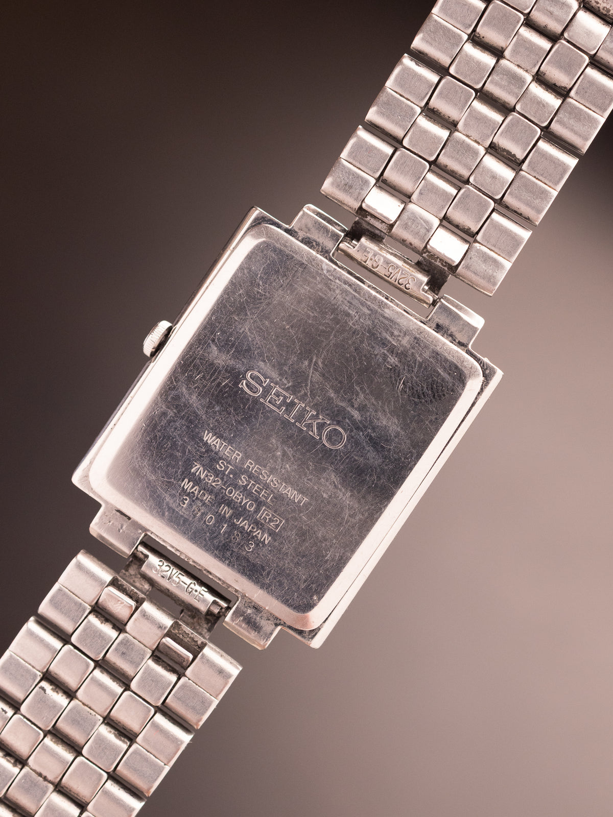 Seiko Kasa 390183 (Ref. 7N32-OBY0 R2) (27mm; Quartz)