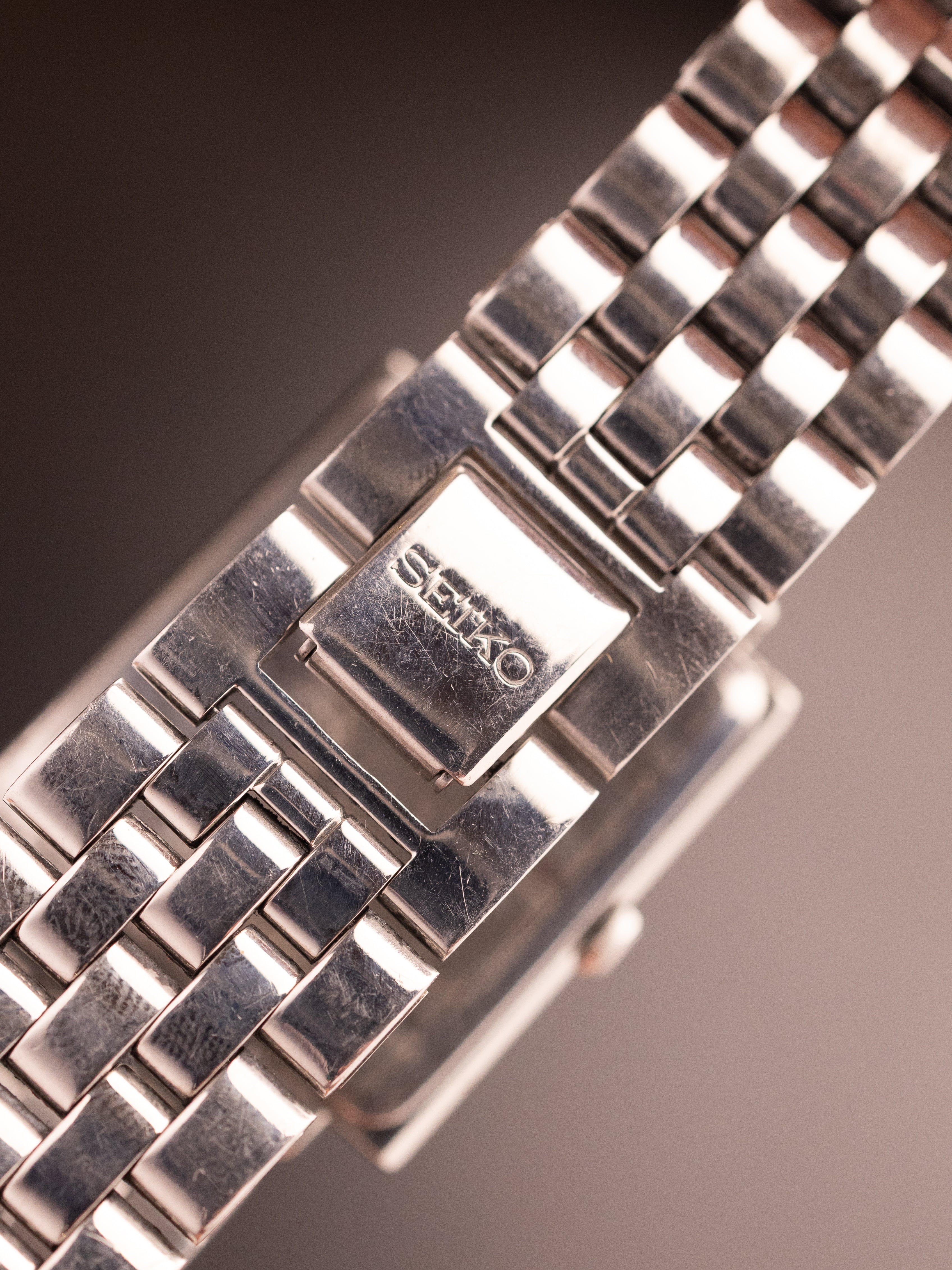 Seiko Kasa 390183 (Ref. 7N32-OBY0 R2) (27mm; Quartz)