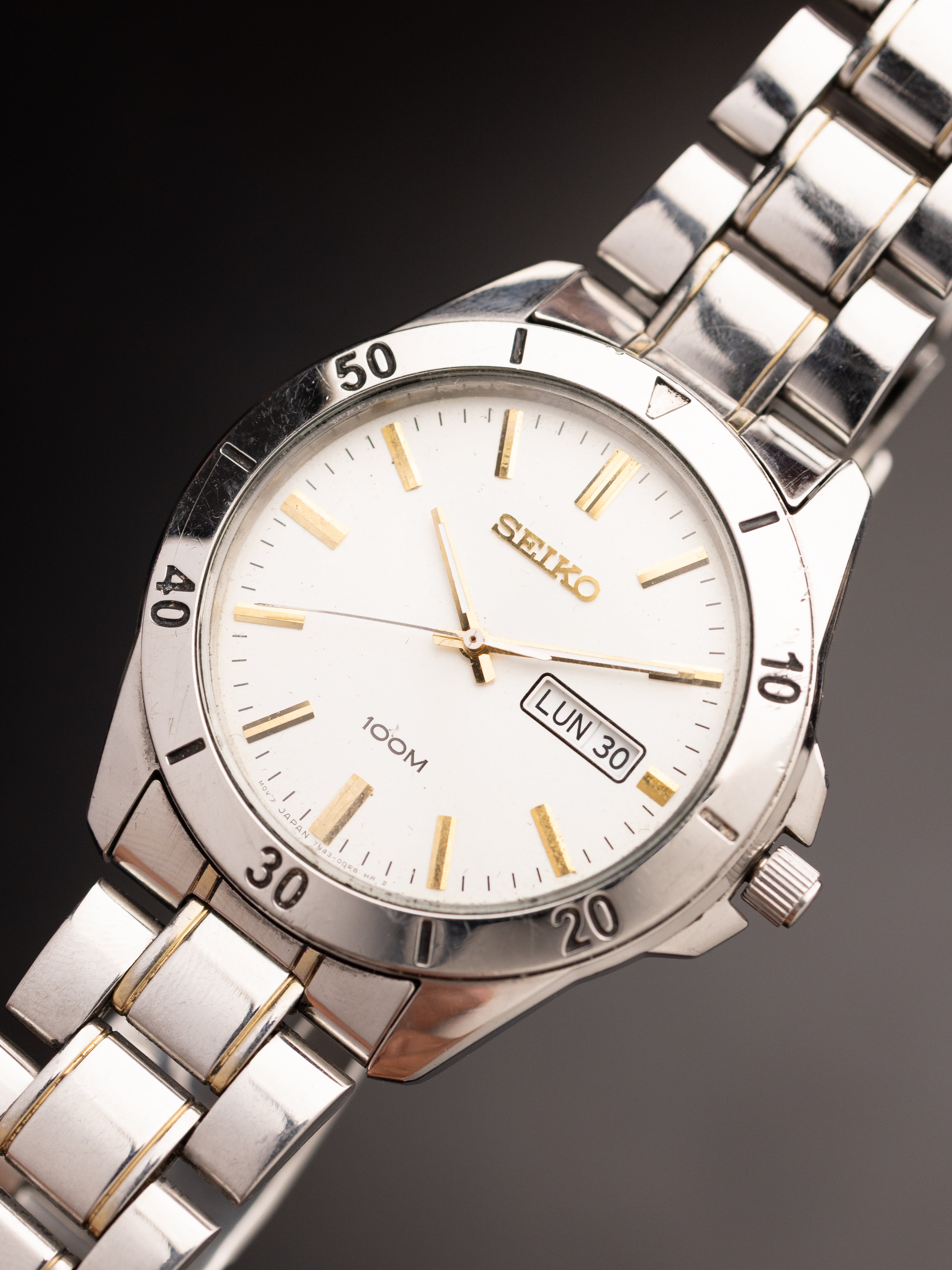 Seiko 100 M 202939 (Ref. 7N43-0BS0) (40mm; Quartz)