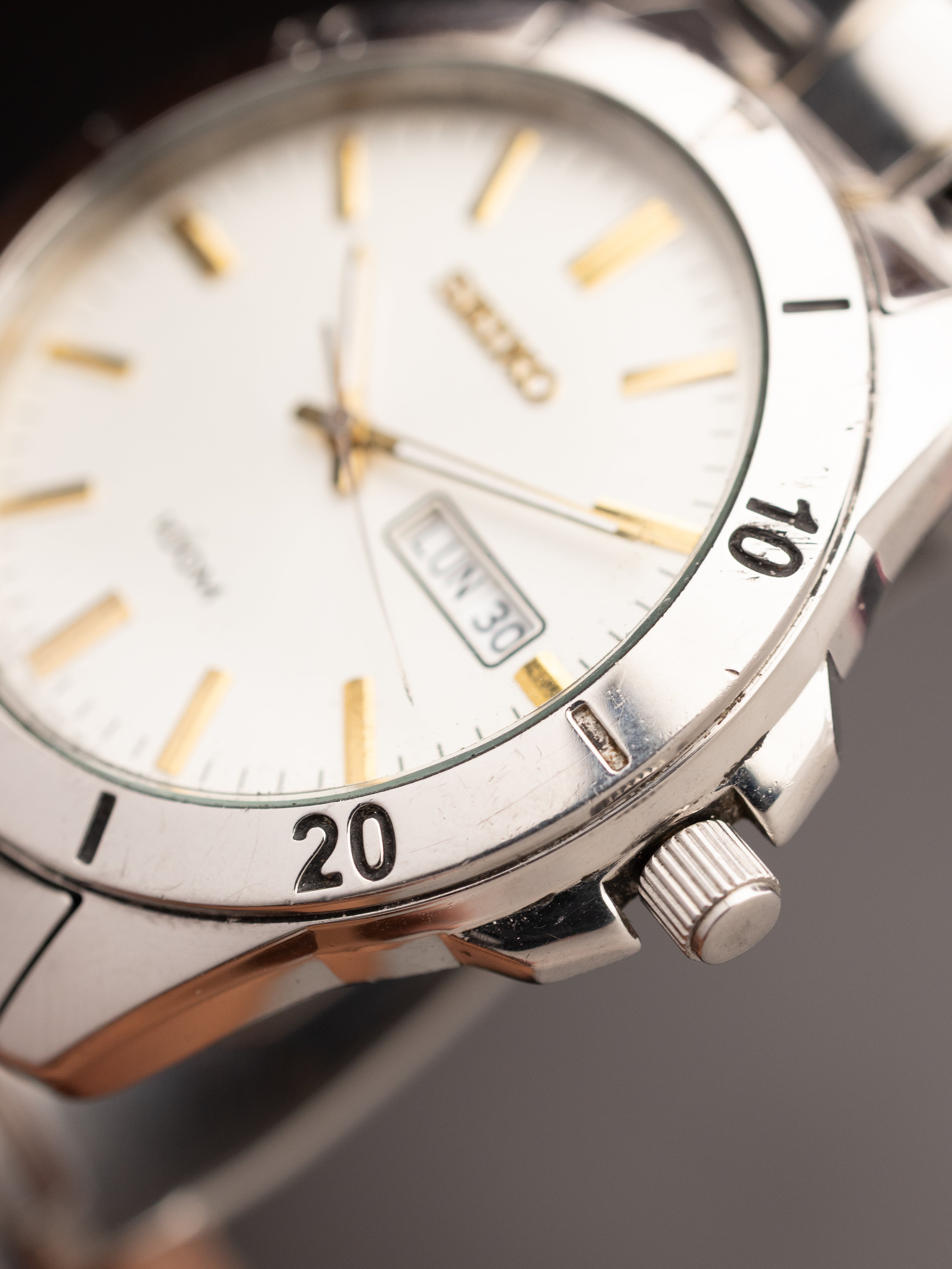 Seiko 100 M 202939 (Ref. 7N43-0BS0) (40mm; Quartz)
