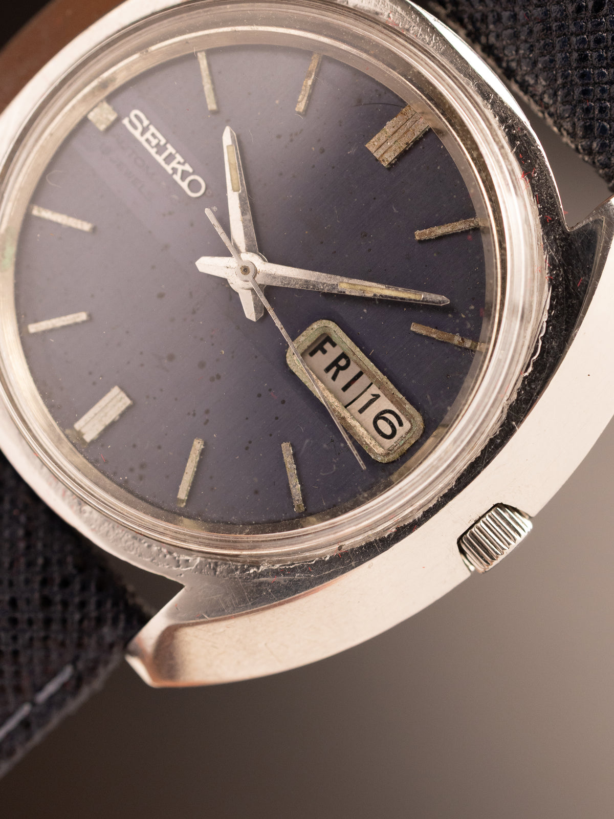 Seiko Hi Beat " Batman " 3N2733 (Ref. 7006-7090) (40mm; Automatic) (Rare)