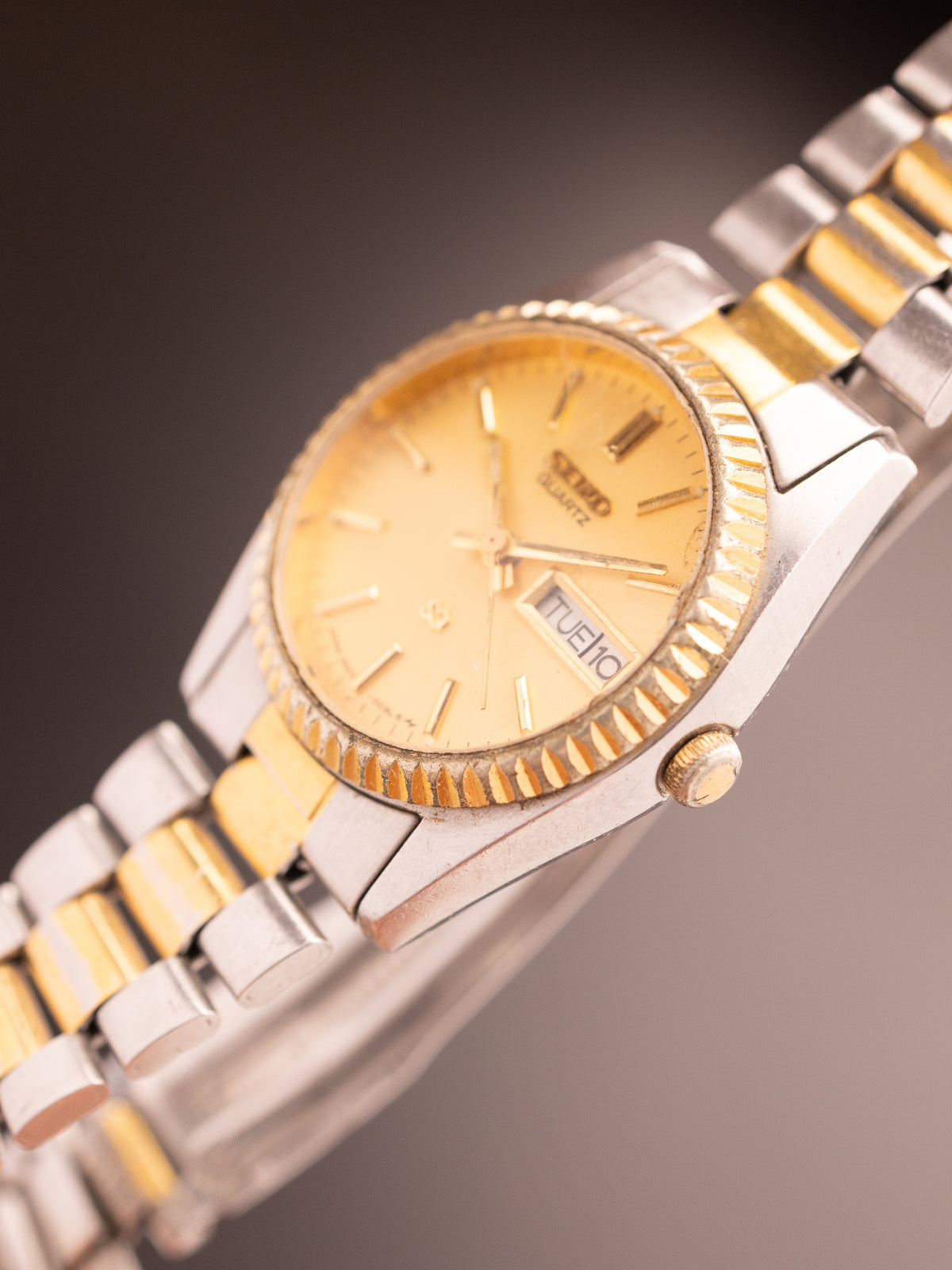 Seiko SQ Presidential (Ref. 2A23-0030) (24mm; Quartz)