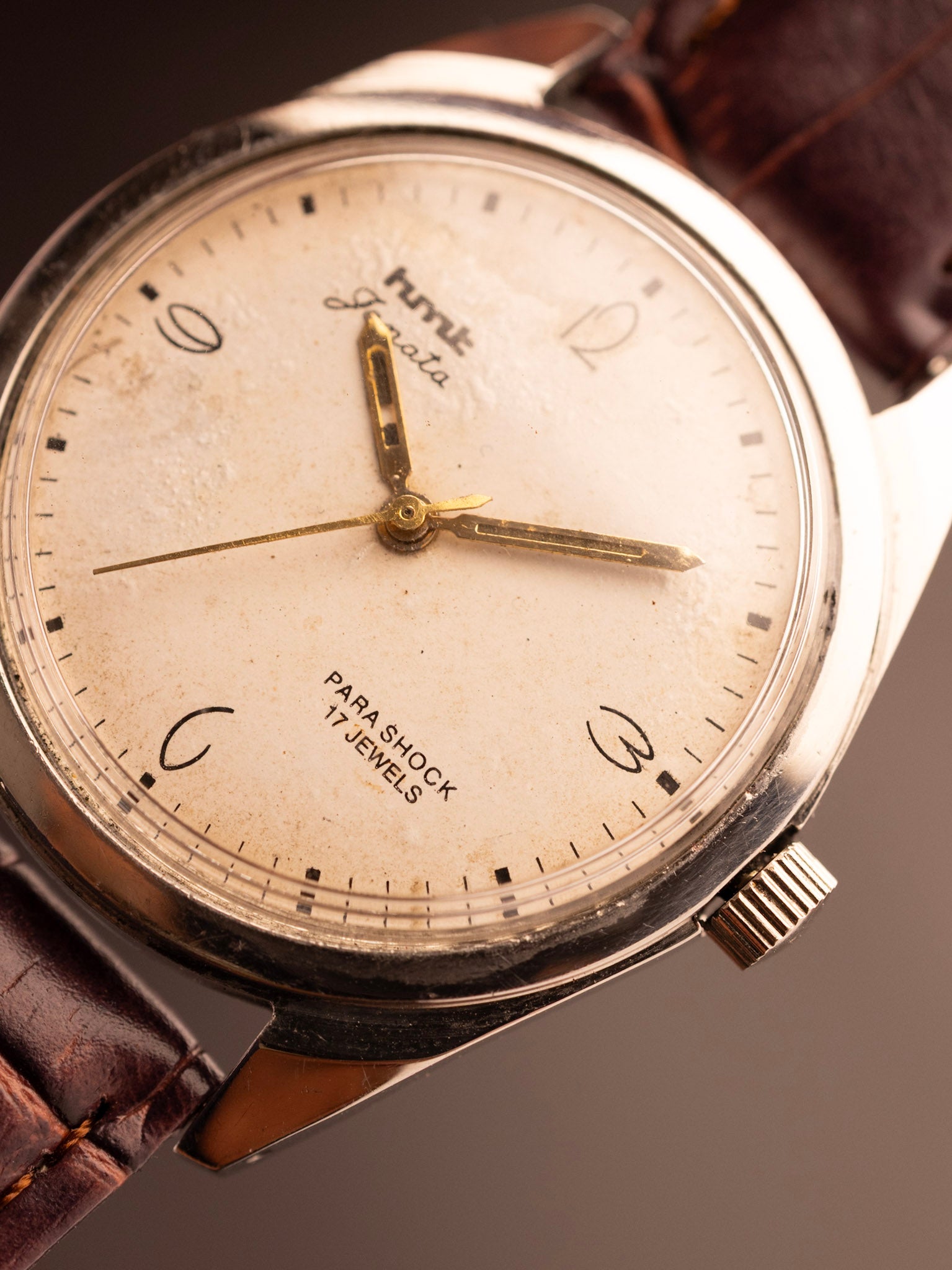 HMT Janata Art Deco (Ref. 2092753 105-11) (35mm; Manual)