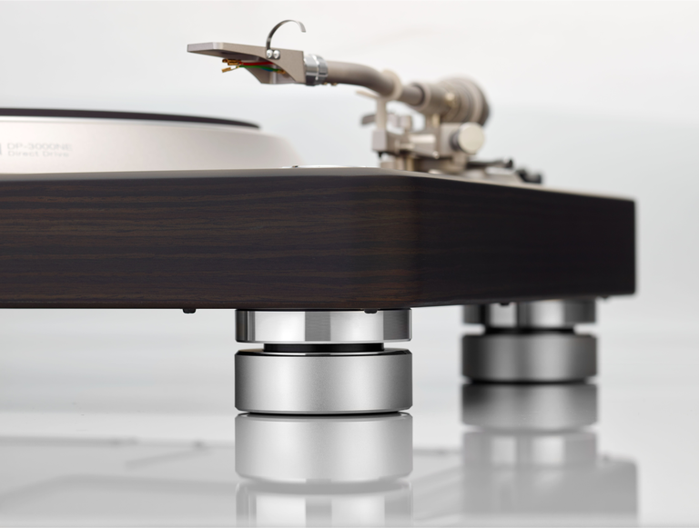 Denon DP 3000NE Direct Drive Turntable