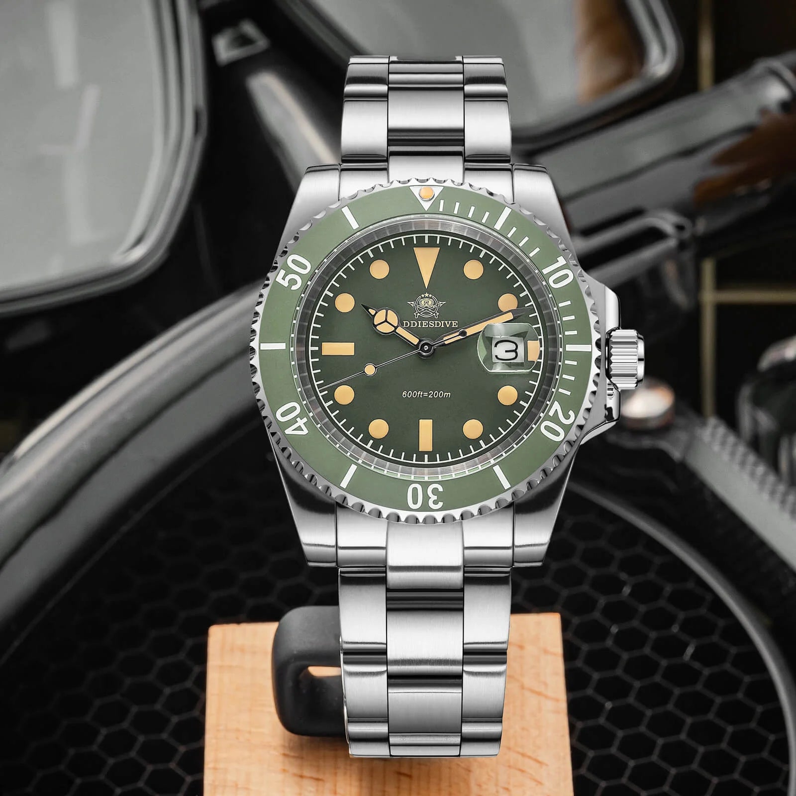 ADDIESDIVE 41mm Retro Sub Quartz Watch AD2054