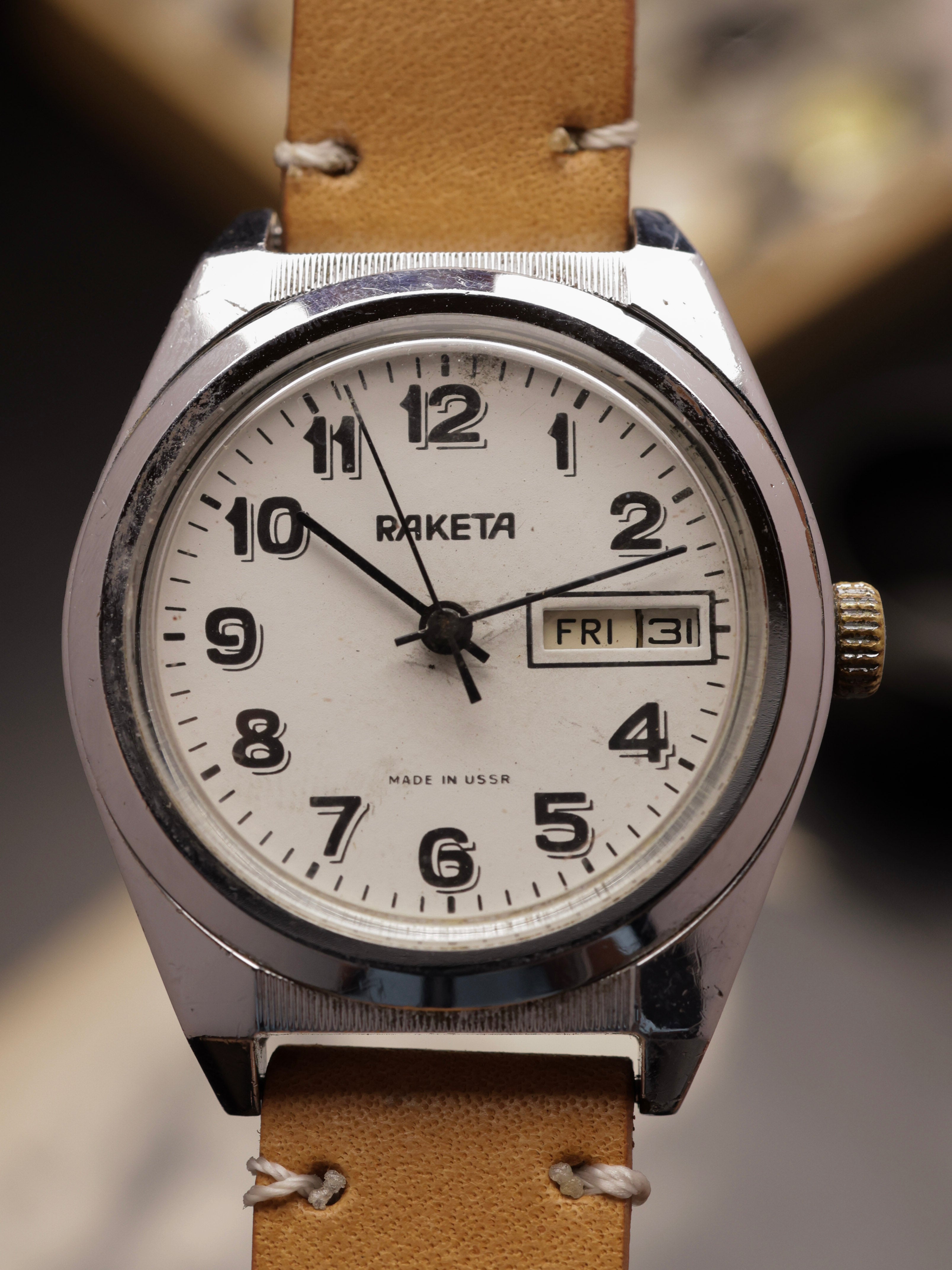 Raketa (Ref. 2628 H) 18 Jewels [USSR; Rare 1970s] [Manual]