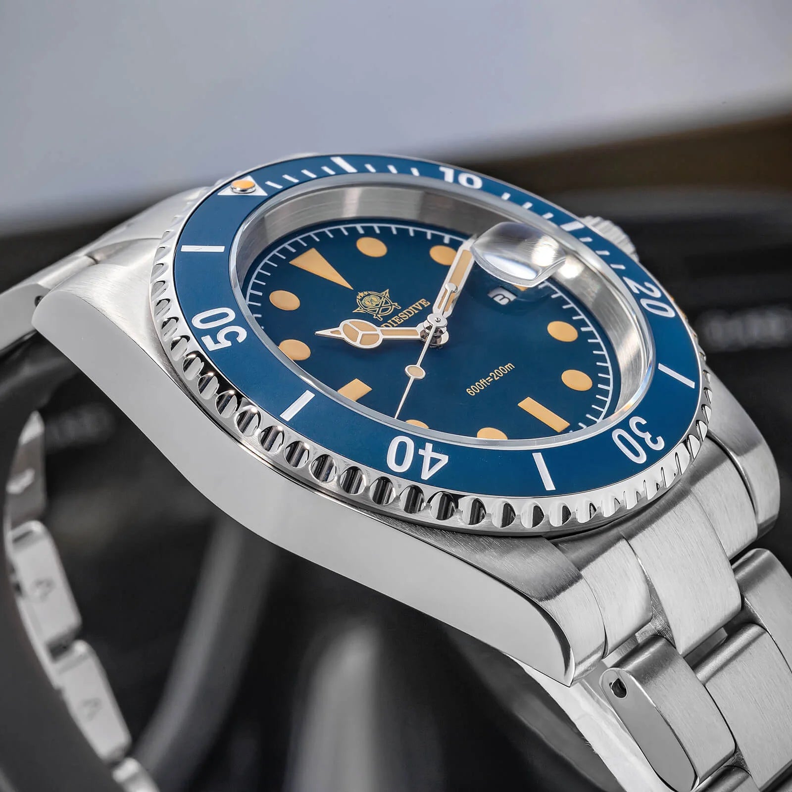 ADDIESDIVE 41mm Retro Sub Quartz Watch AD2054