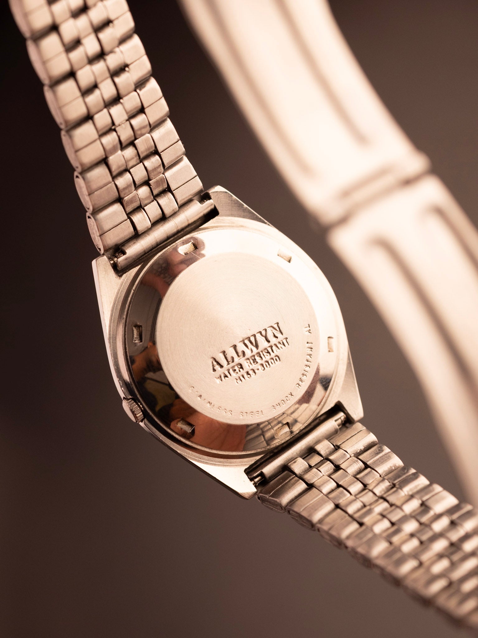 Allwyn Calender NOS (Ref. M153-8000) (35mm; Automatic)