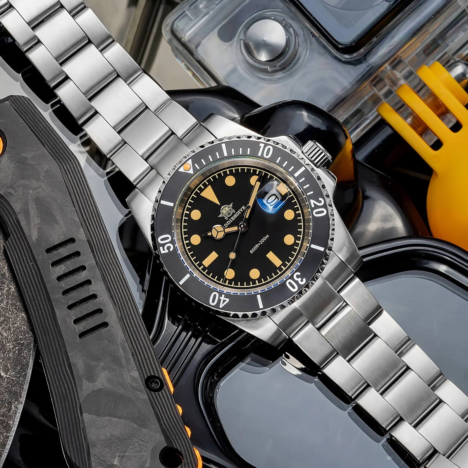 ADDIESDIVE 41mm Retro Sub Quartz Watch AD2054