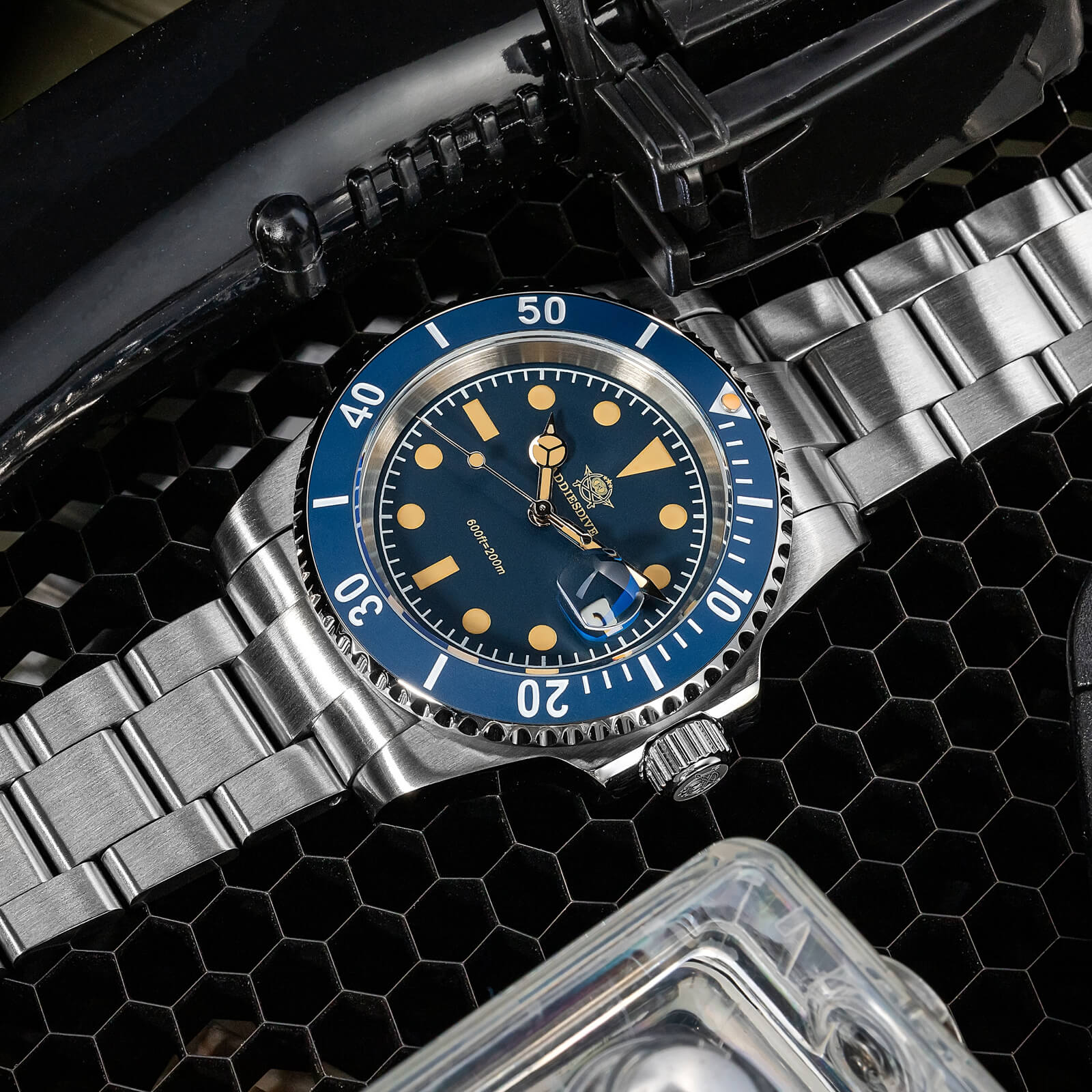 ADDIESDIVE 41mm Retro Sub Quartz Watch AD2054