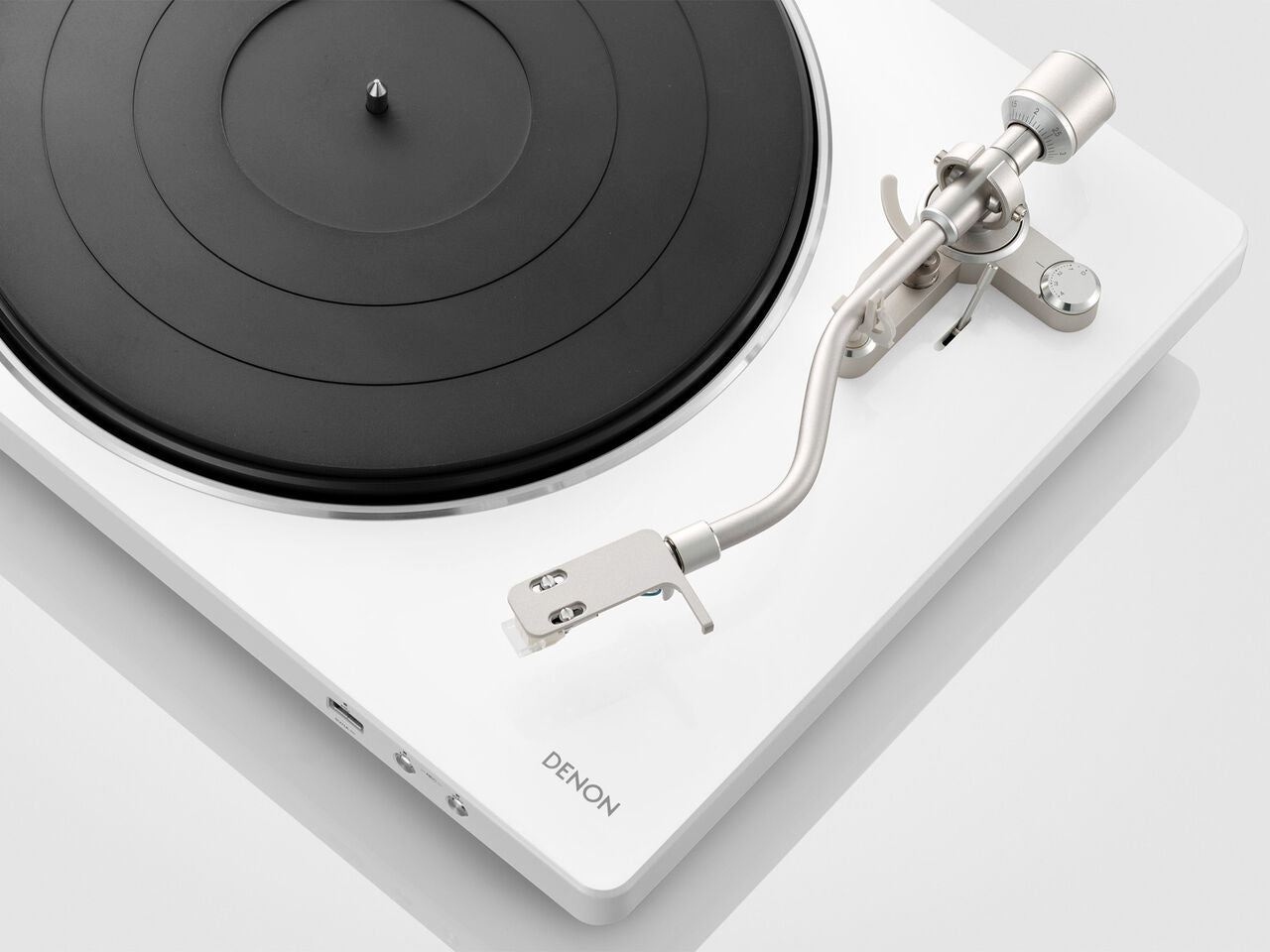 Denon DP-450 (White) [Plug & Play]