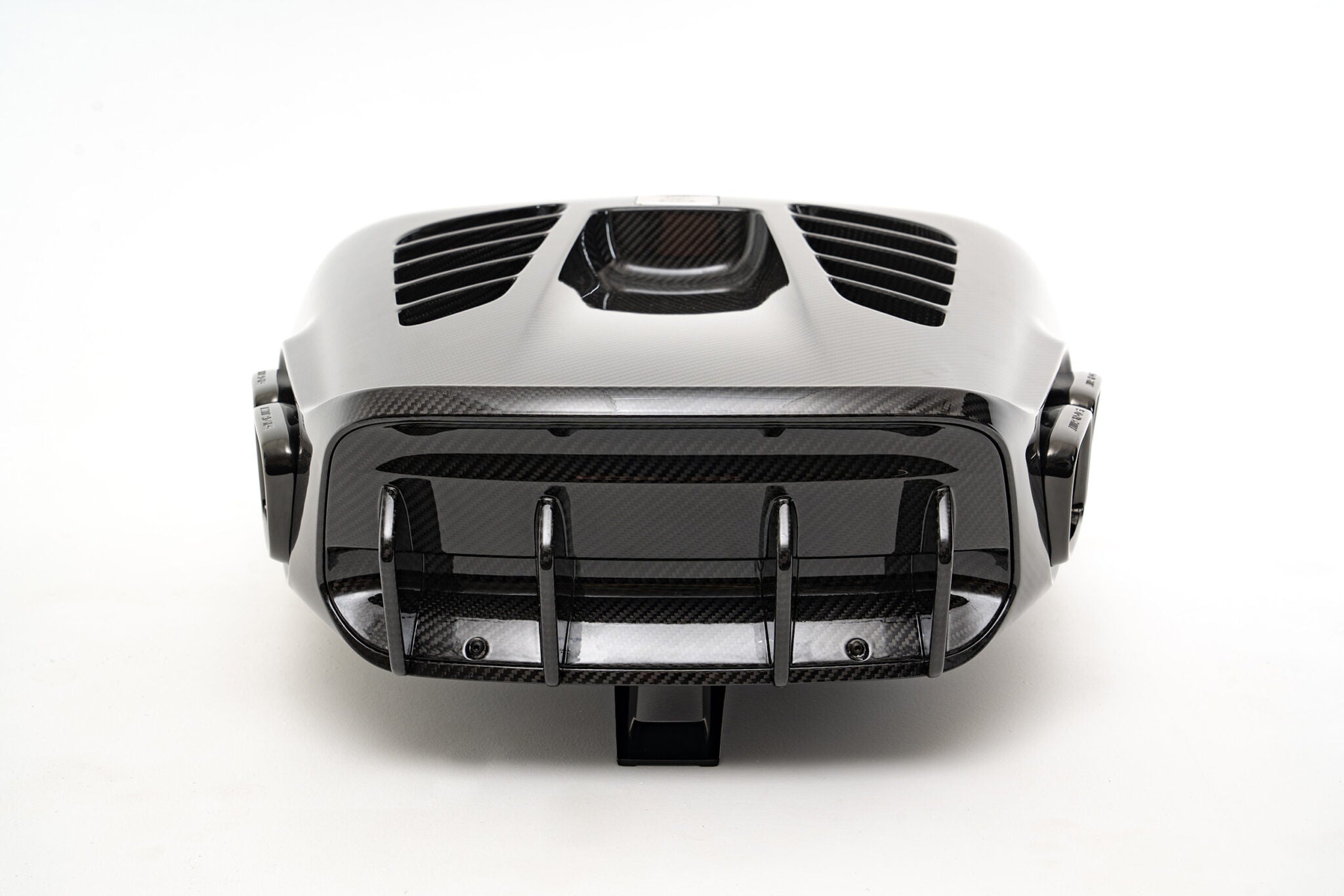 iXOOST AMG Performance Luxury Audio