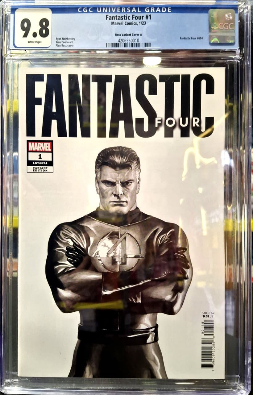 Fantastic Four #1 [Alex Ross Variant Cover] [CGC 9.8] [Comic book]