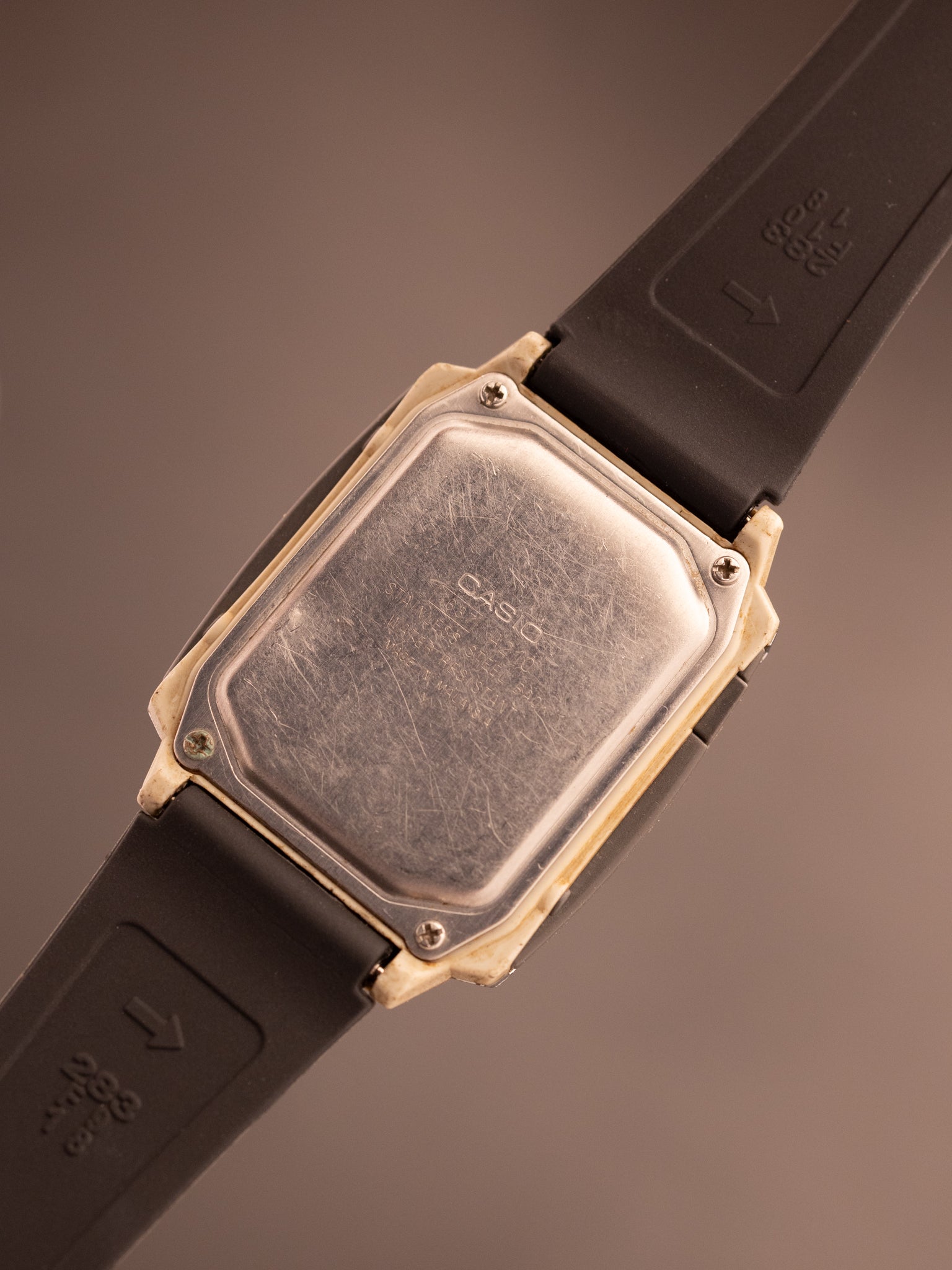 Casio Illuminator Telememo 30 (Ref. 1637 A210) (27mm; Digital) (Very Rare)