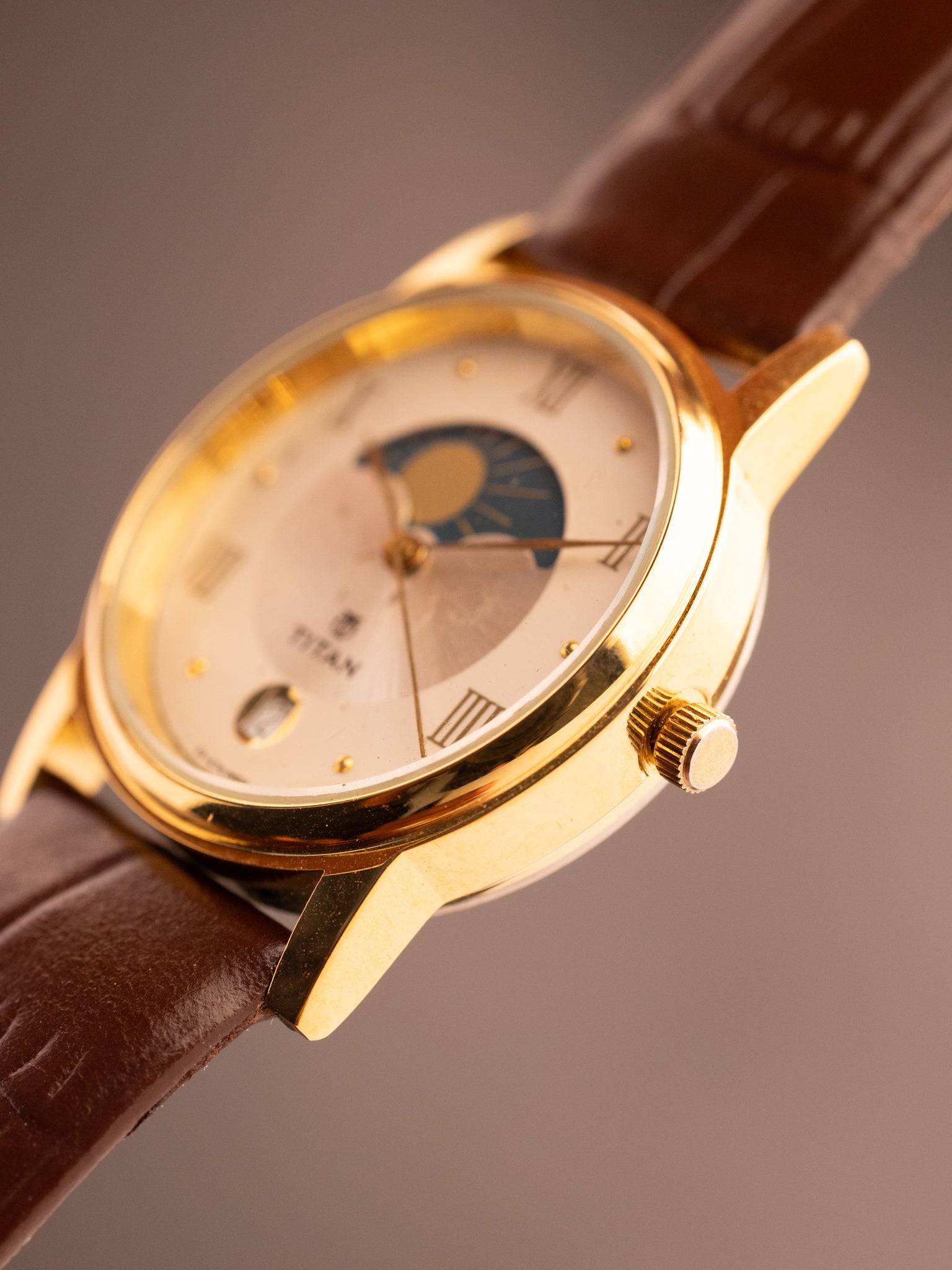 Titan Large Moonphase T-135 (Ref. WR-0890124217) (30mm; Quartz)