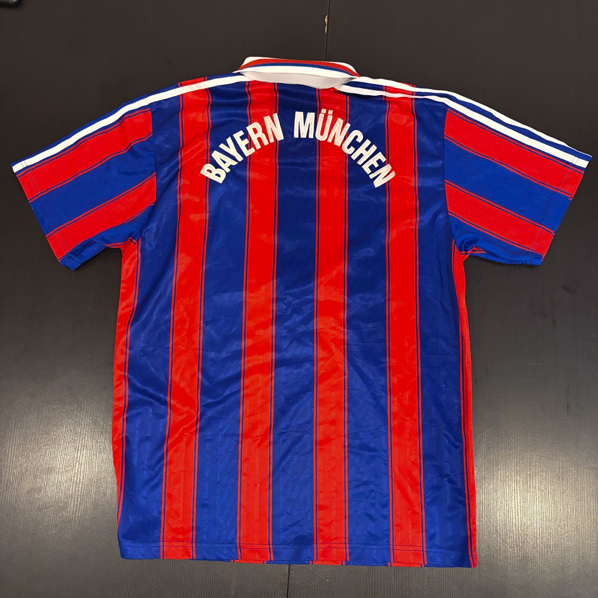 1995-96 Bayern Munich Home Jersey - L