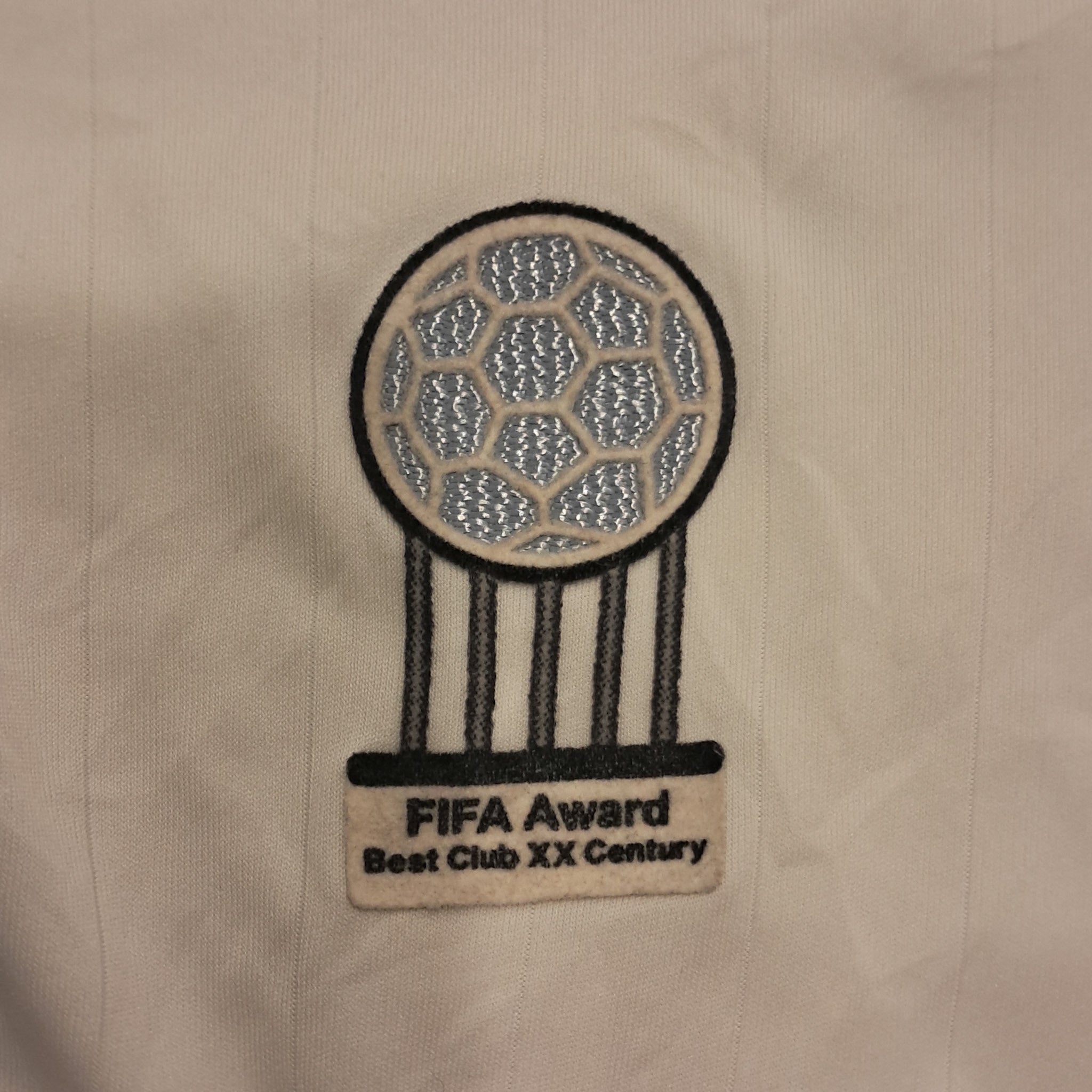 2006-07 Real Madrid Home Jersey - XL