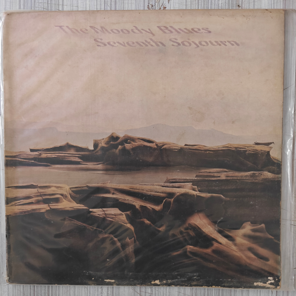 the-moody-blues-seventh-sojourn-vinyl-record.jpg