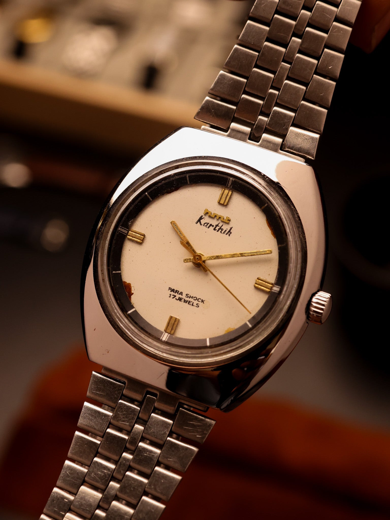 HMT Karthik (040106)