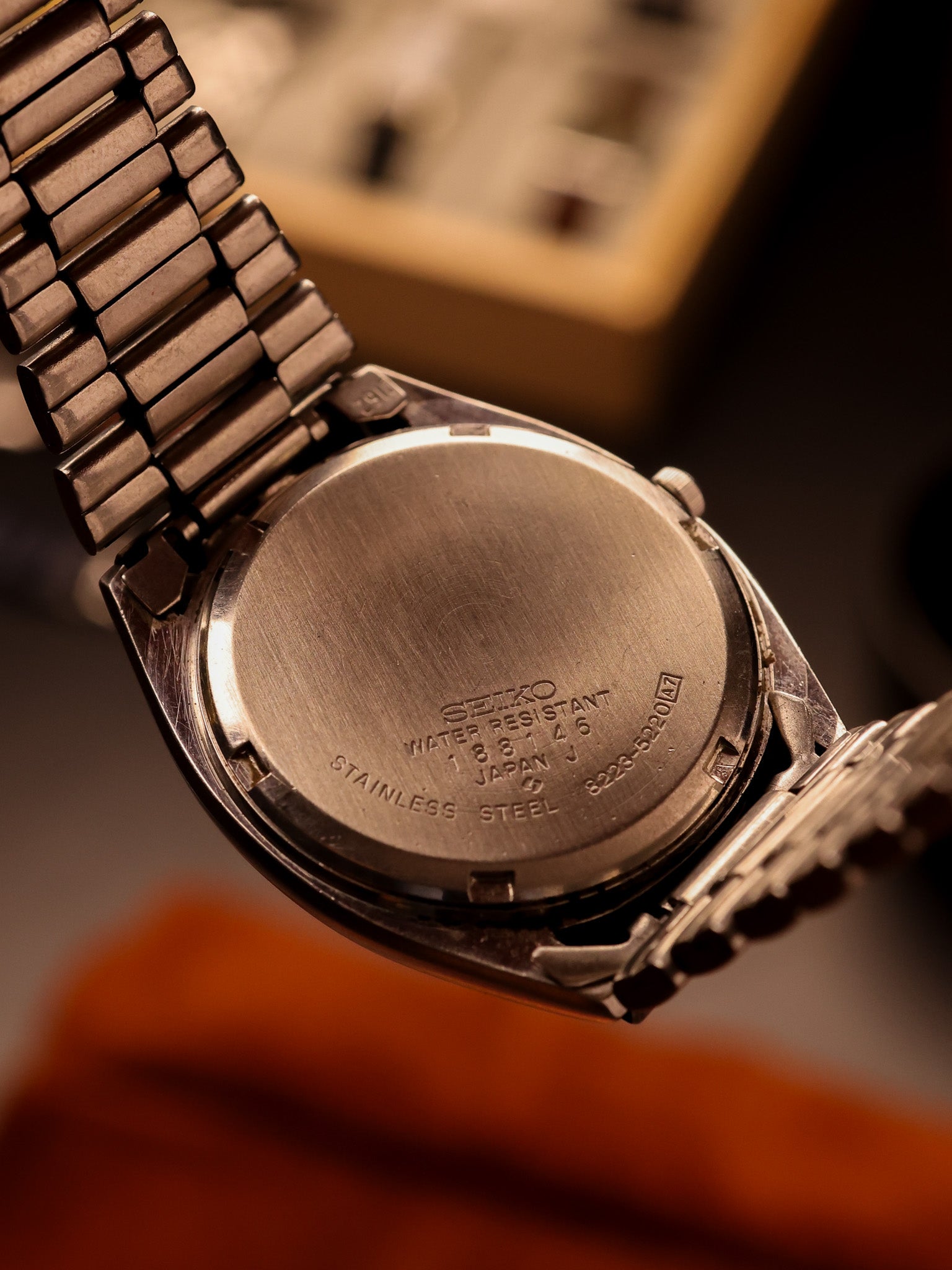 Seiko Quartz-[34mm] Quartz (Ref. 8223-5220 A7)