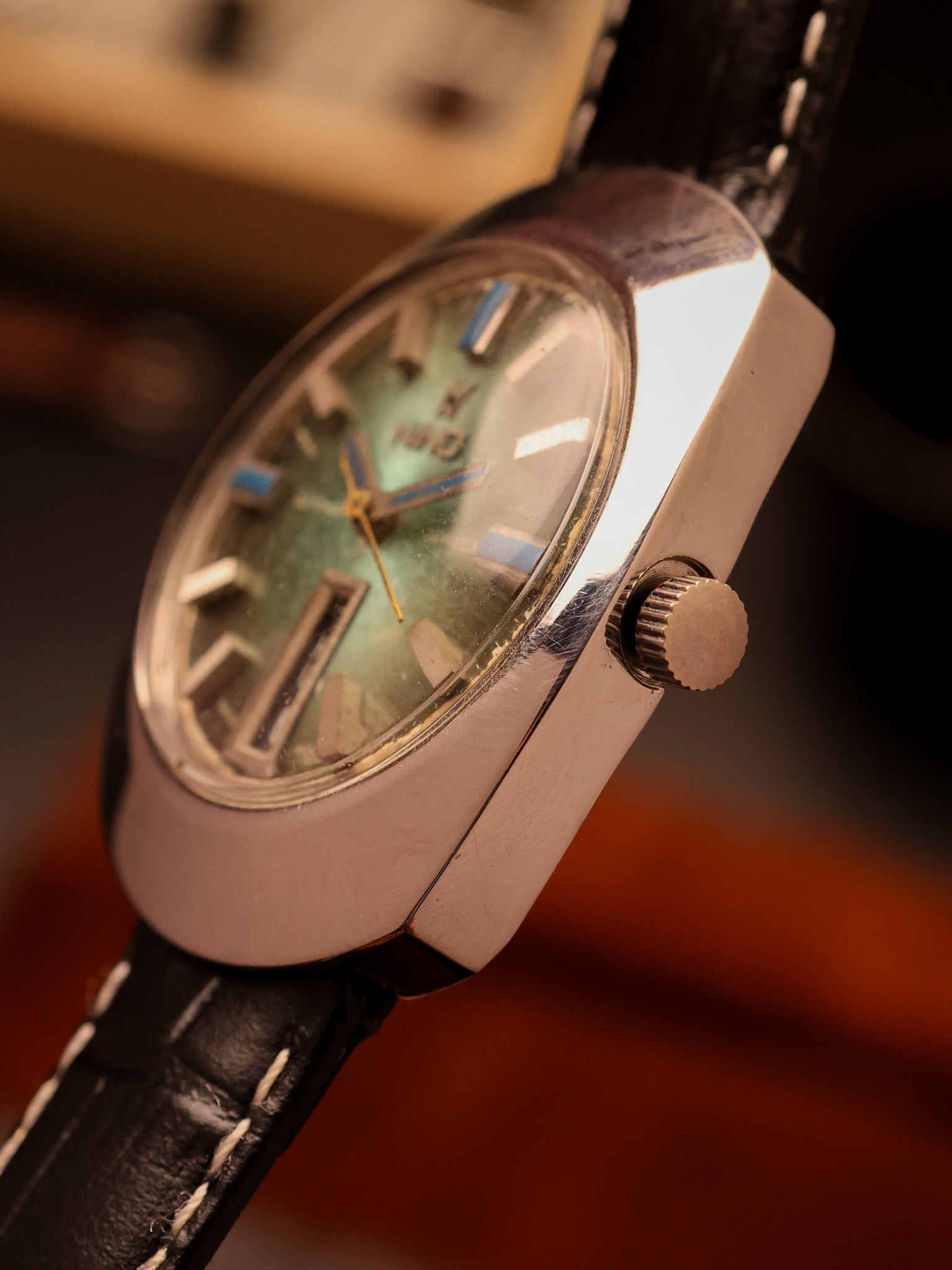 Nino Swiss Green Gradient Dial- [37 mm] (Automatic)