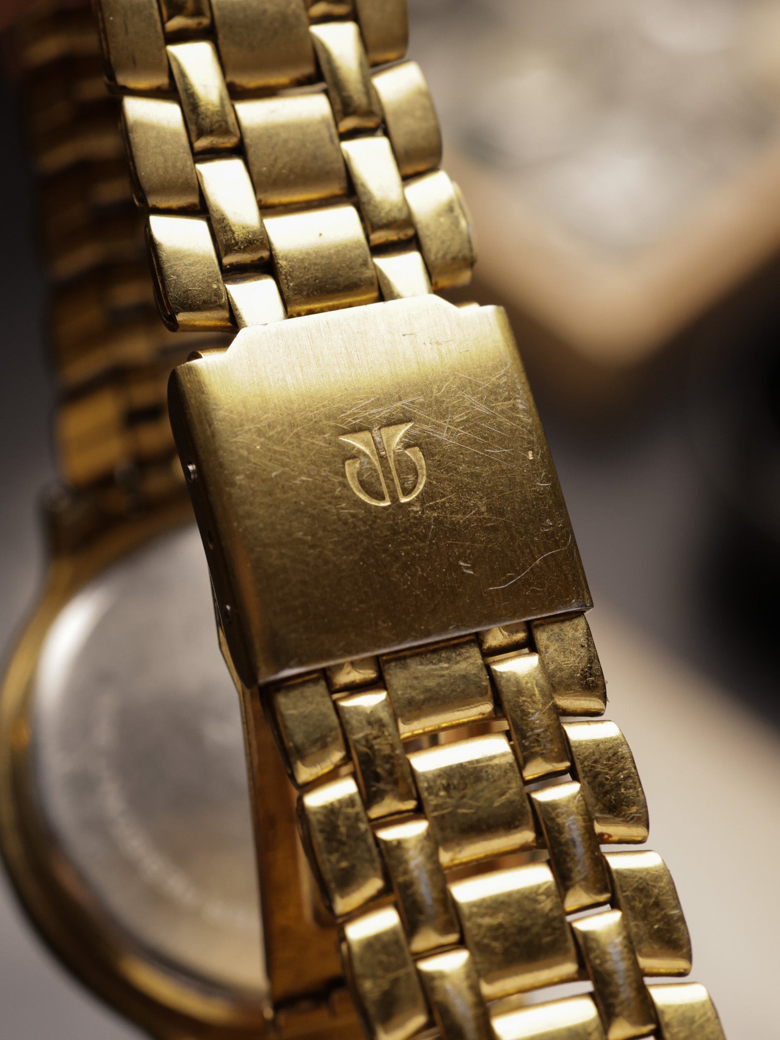 Titan Classique Moonphase Triple Calender (Original Bracelet)- [38mm] Quartz